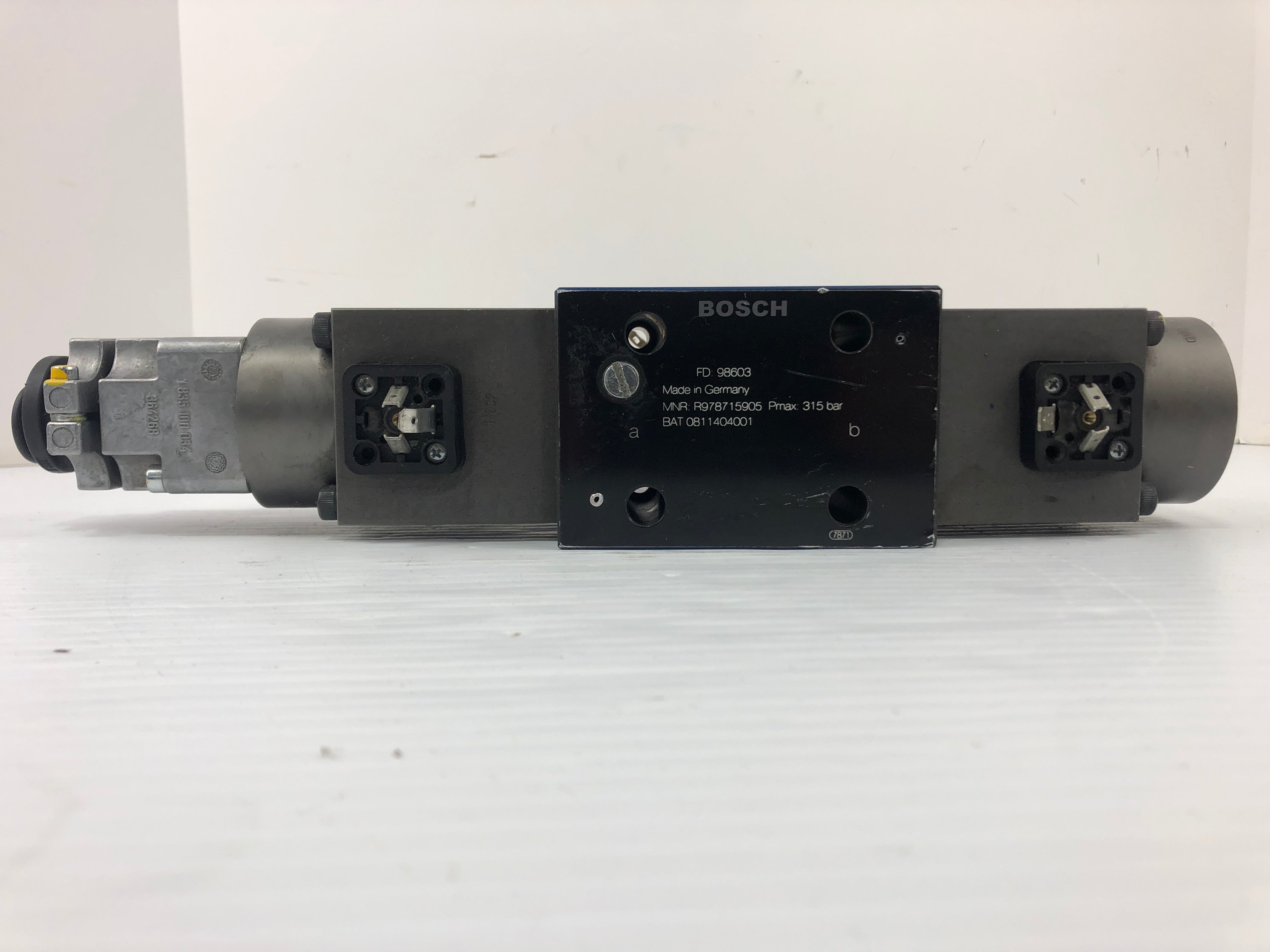 Bosch FD 98603 Pneumatic Selector Valve R978715905 315 bar