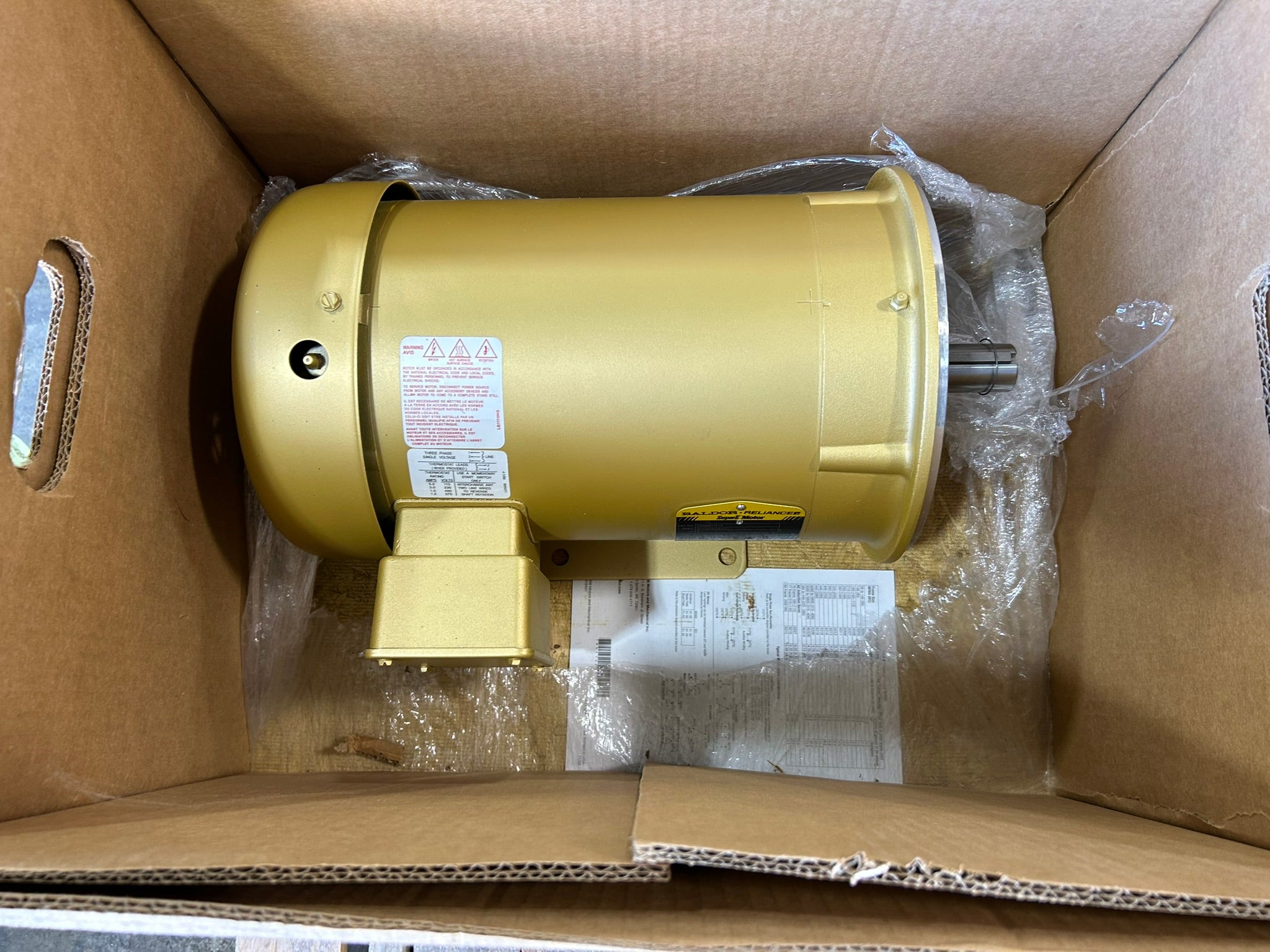 Baldor Reliance CEM3611T-5 Super-E Motor 3HP 575V 1760RPM 3PH 182TC TEFC NEMA