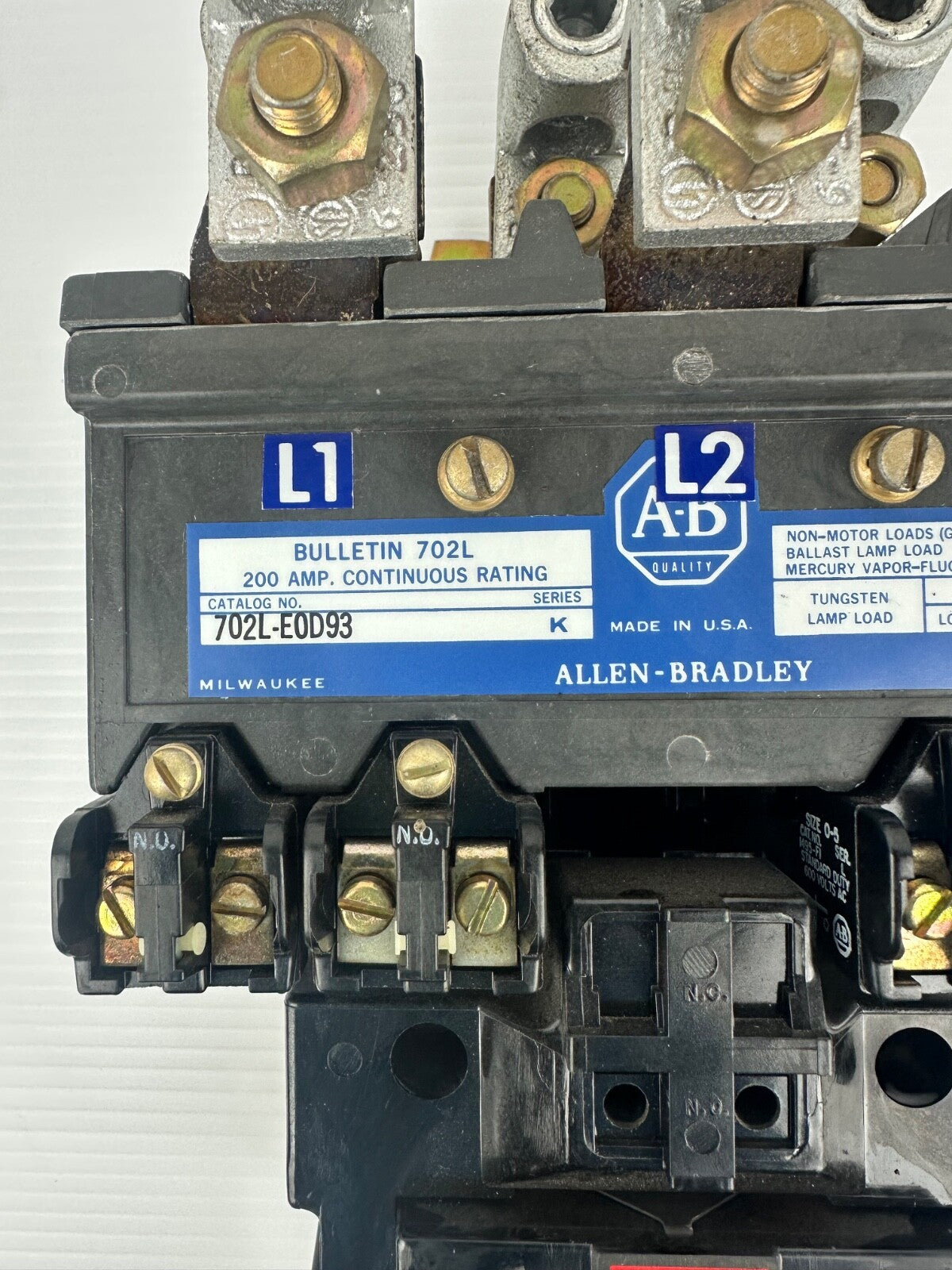 Allen Bradley 702L-E0D93 Contactor 702L Bulletin 200 Amp Series K