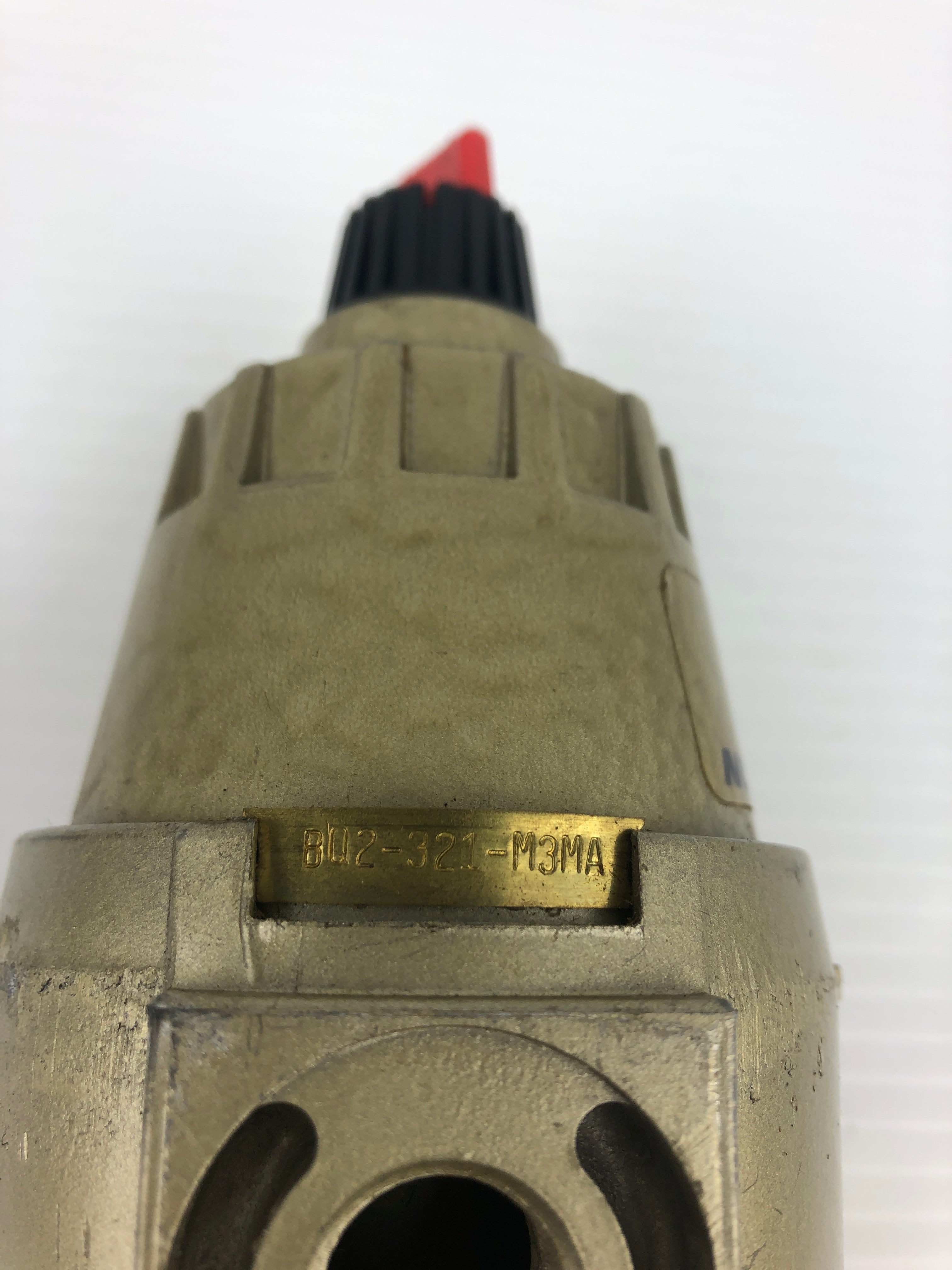 Norgren B02-321-M3MA Pneumatic Filter Regulator