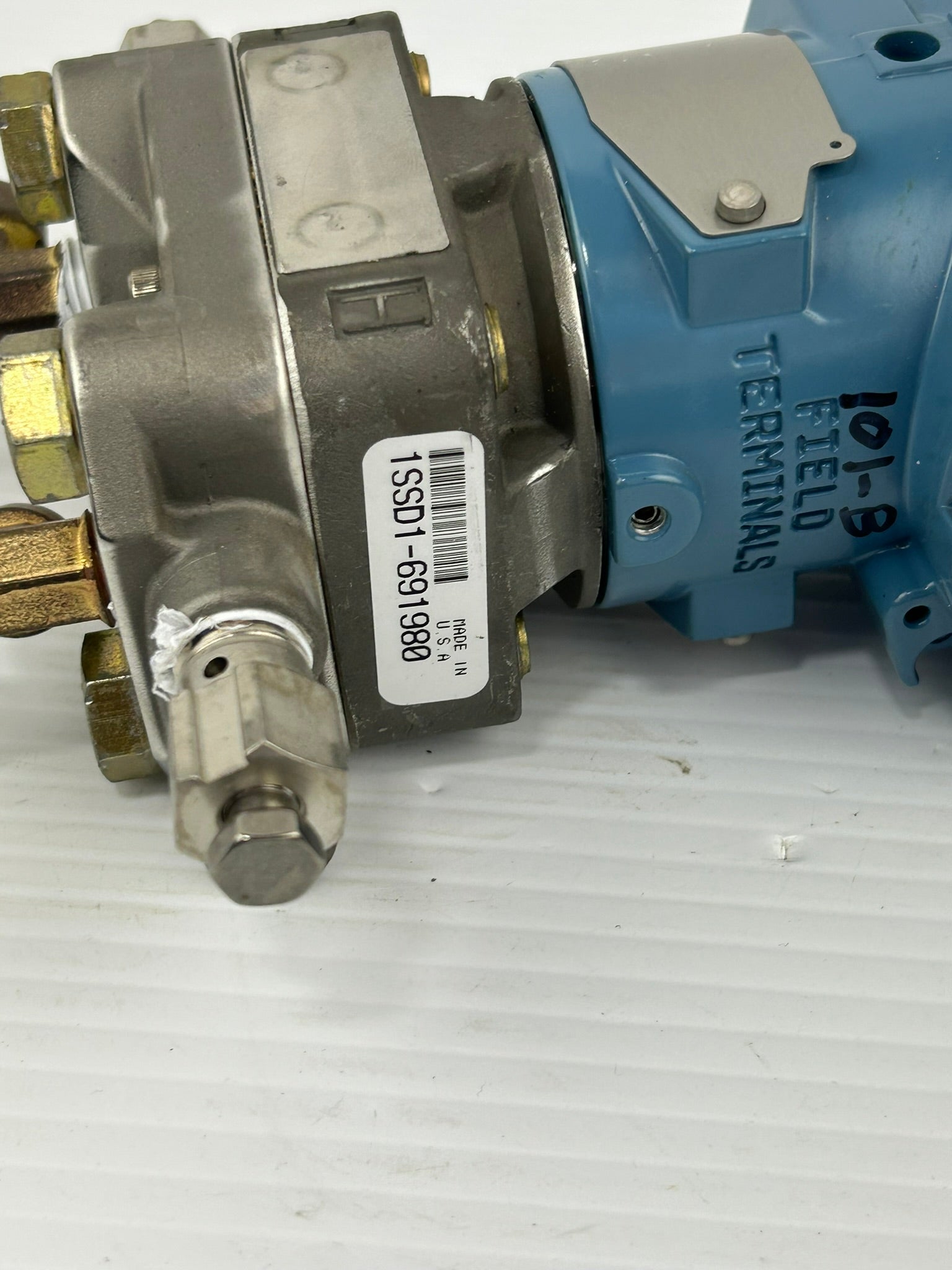 Rosemount 3051CD1A22A1AB4 Pressure Transmitter 2000PSI 138 bar Base Type DP