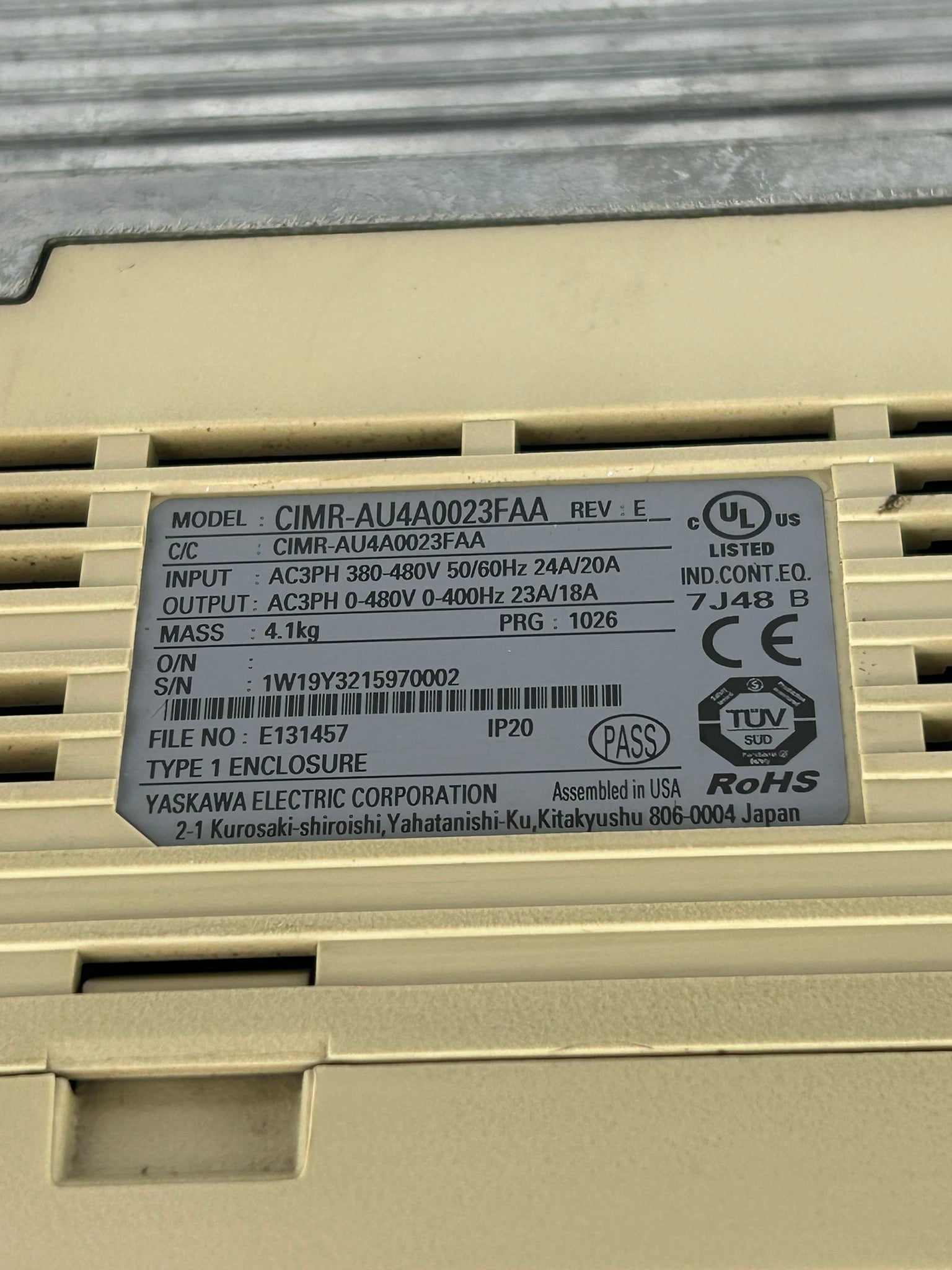 Yaskawa Electric CIMR-AU4A0023FAA Industrial AC Drive A1000 Rev E