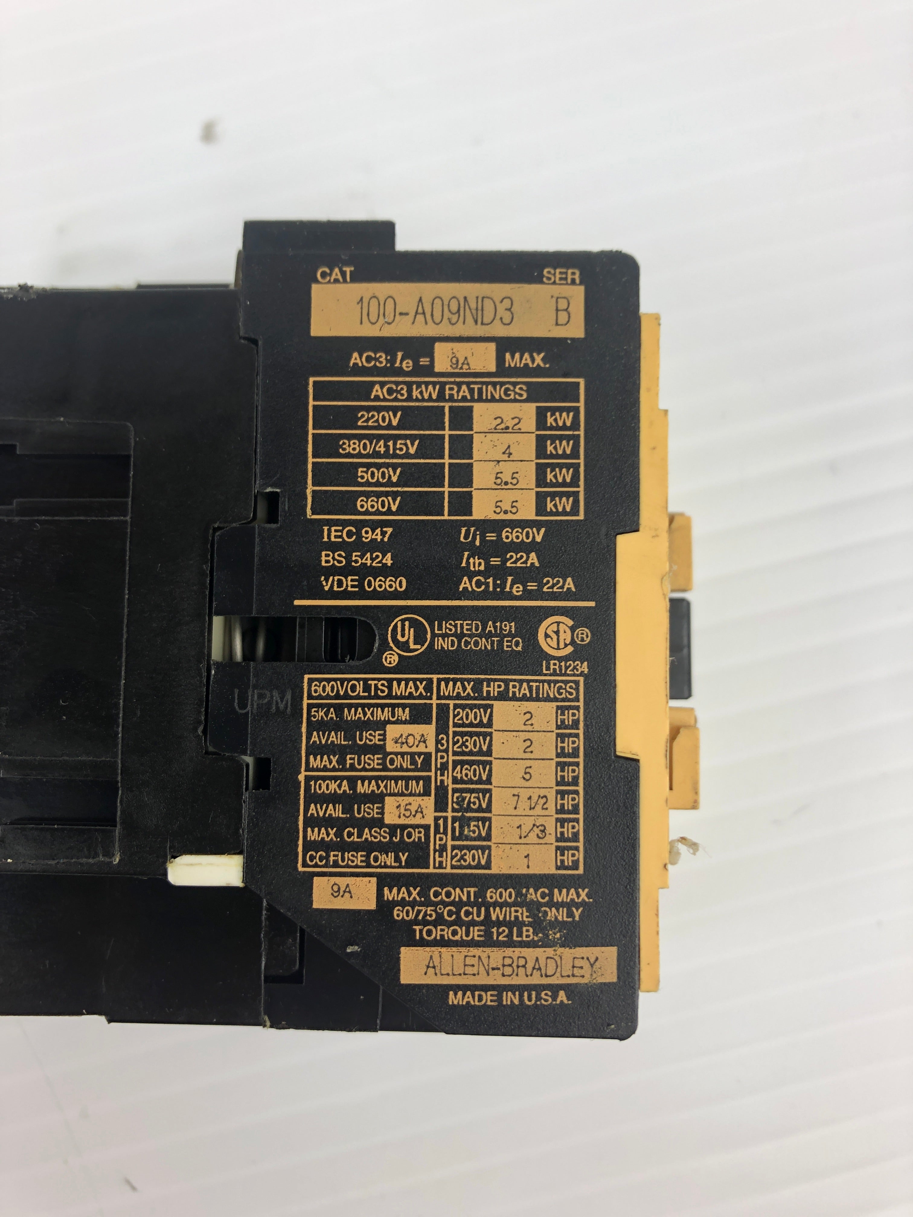 Allen-Bradley 100-A09ND3 Contactor Series B