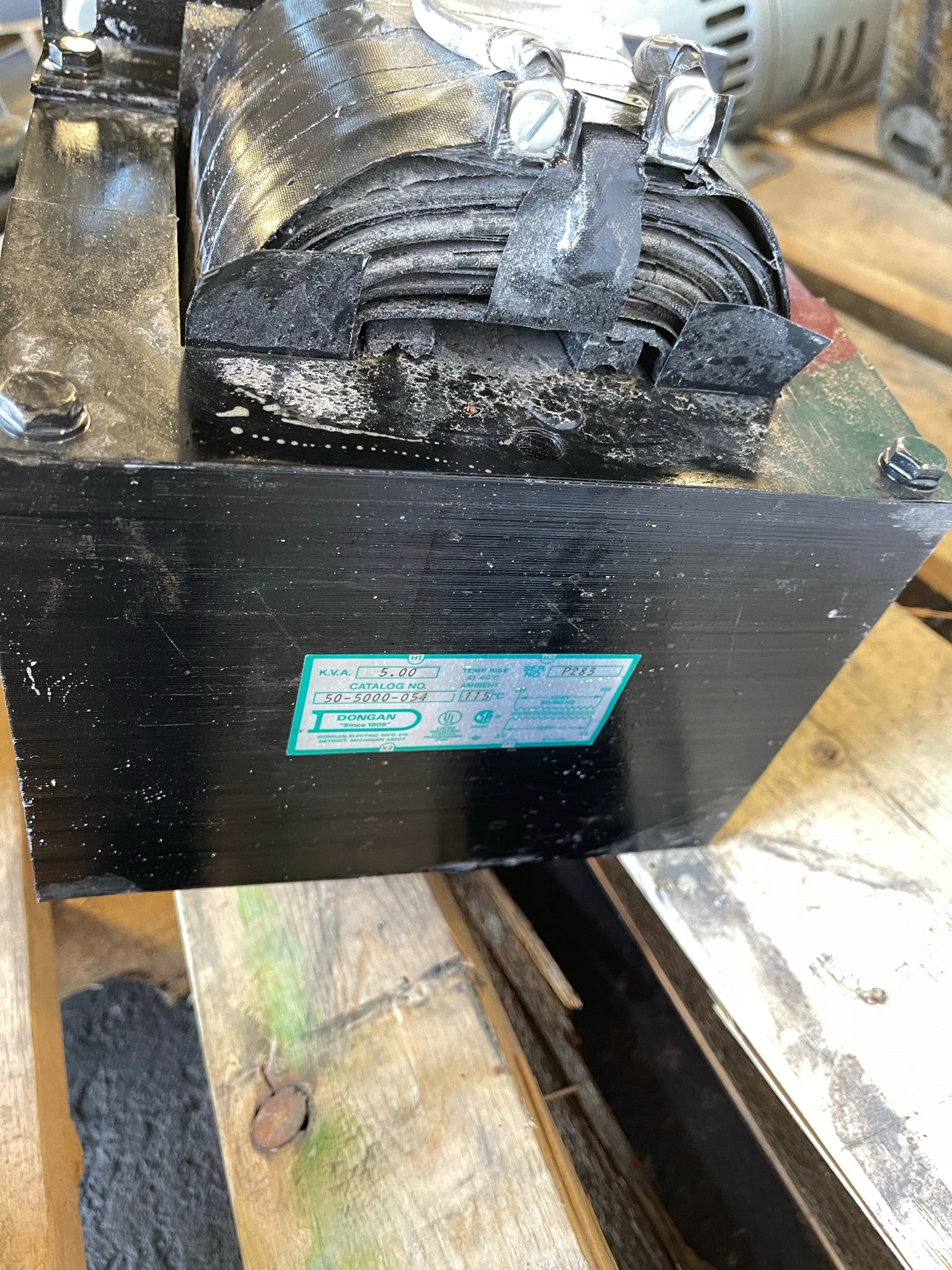 Dongan 50-5000-054 Transformer 5kVA