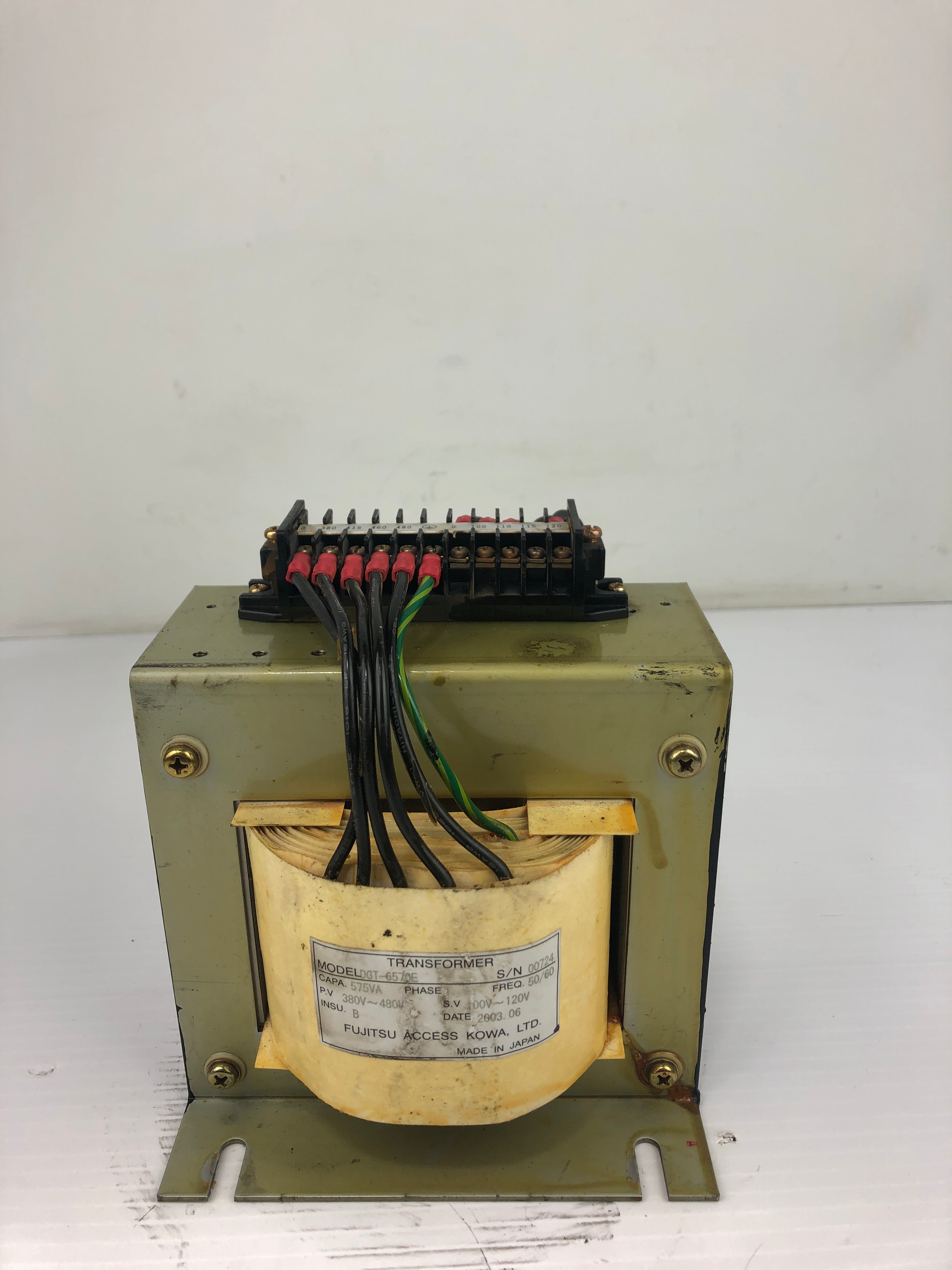 Fujitsu DGT-6570E Transformer P.V- 380-480V S.V- 100-120V 575VA 50/60Hz 1PH