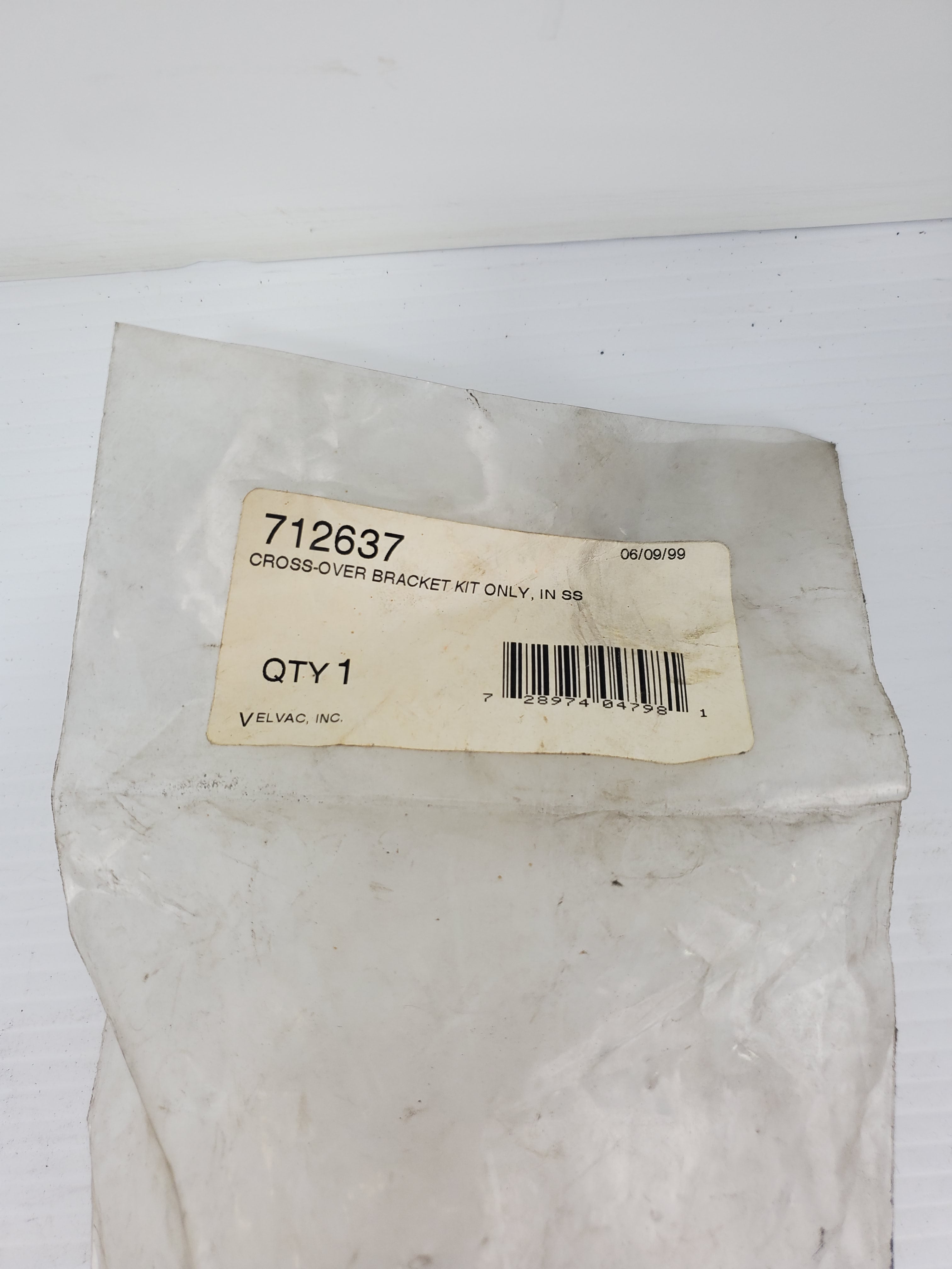 Velvac 712637 Cross-Over Bracket Kit