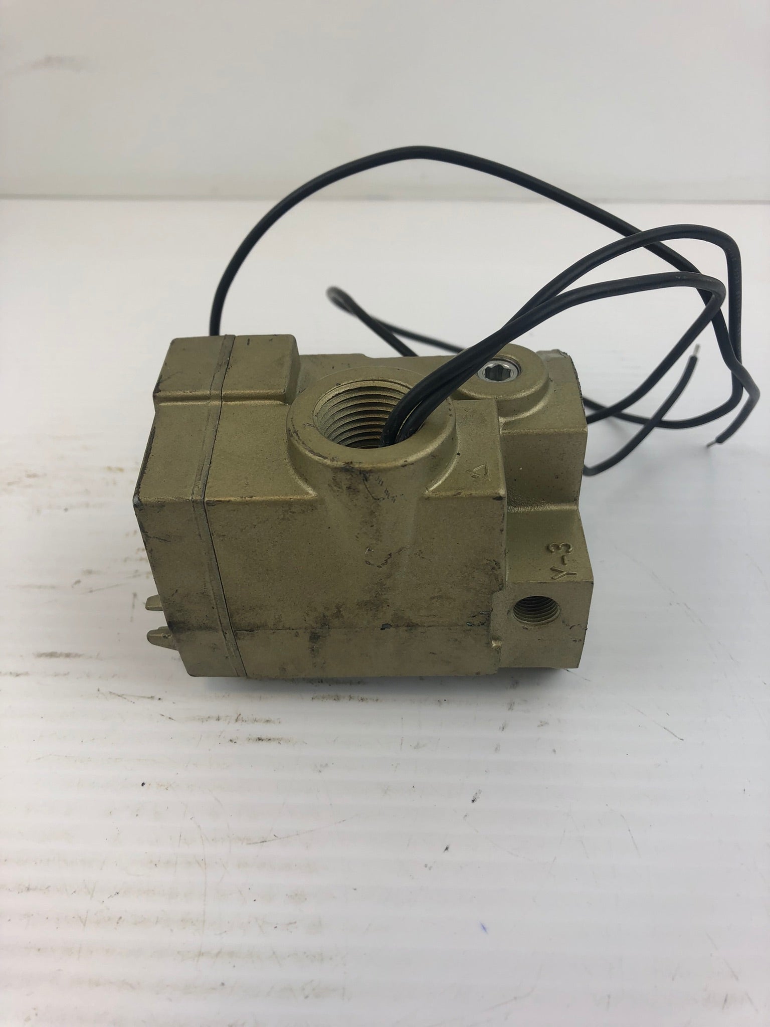Ross VA 14 Valve Coil 24 VDC - Pulled From 2773B7930 Solenoid Control Valve