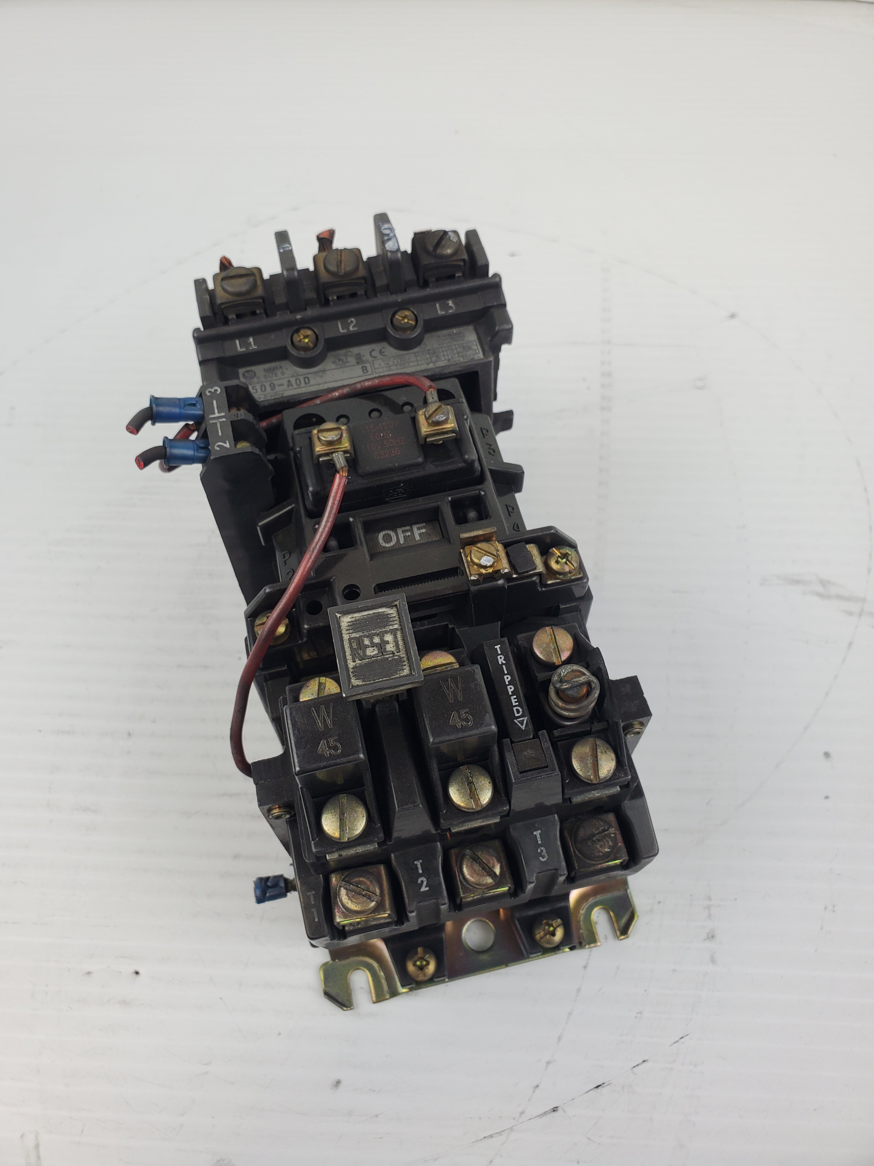 Allen-Bradley Starter 509-AOD-A2F Auxiliary Contact 595-A Relay 592-A2FA Ser C