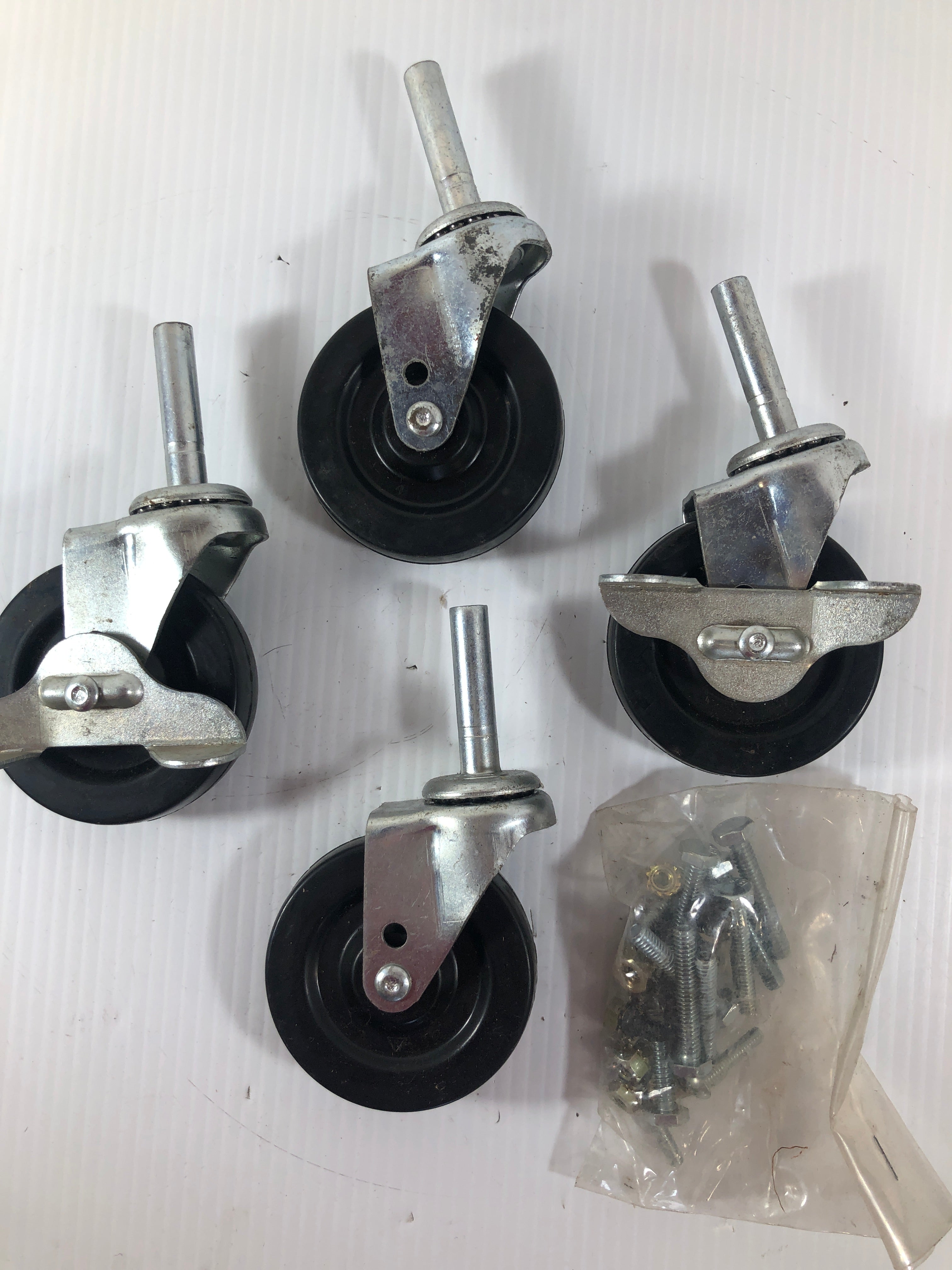 Swivel Caster Wheel Rubber 3" 1-3/4" Stem and Hardware - Lot of 4