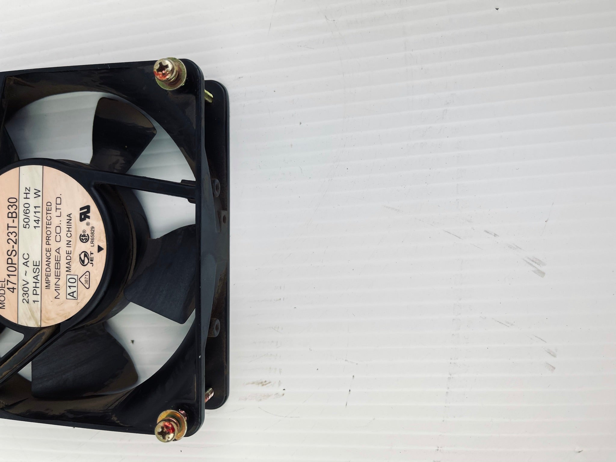 NMB 4710PS-23T-B30 230V-AC 50/60 Hz 1 Phase 14/11 W Fan