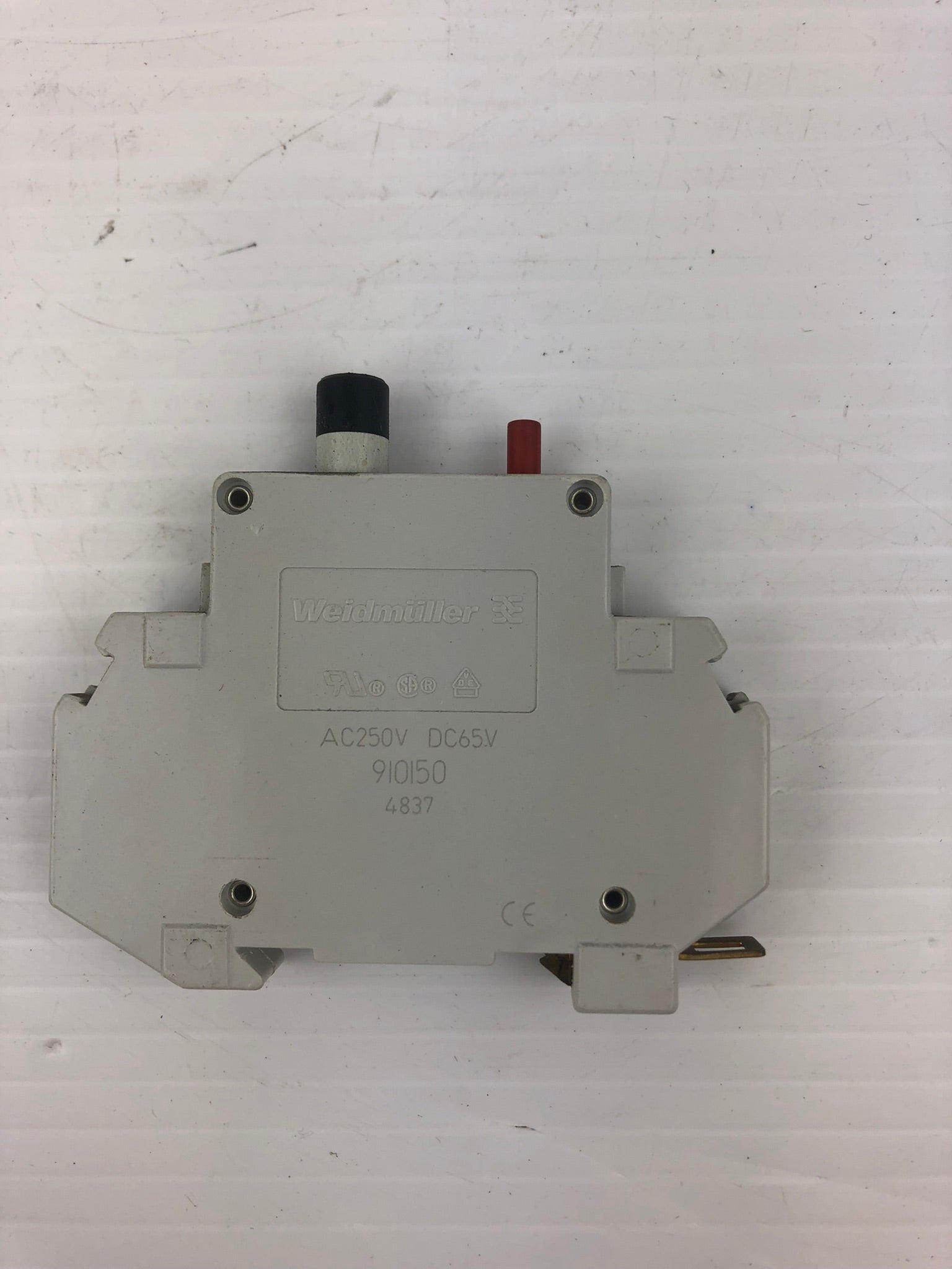 Weidmuller 910150 4837 Circuit Breaker 250VAC 65VDC