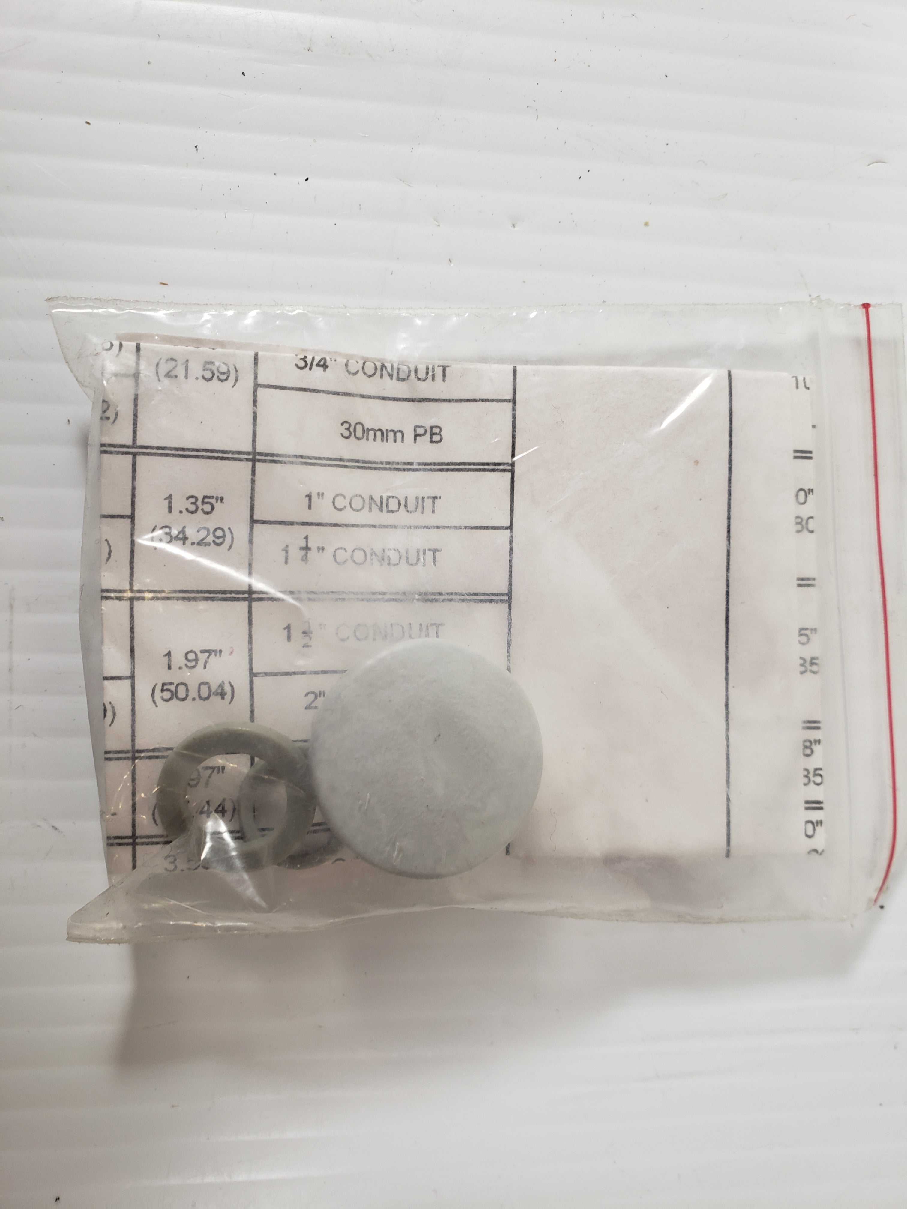 HUBBELL Plug HW-FGHP