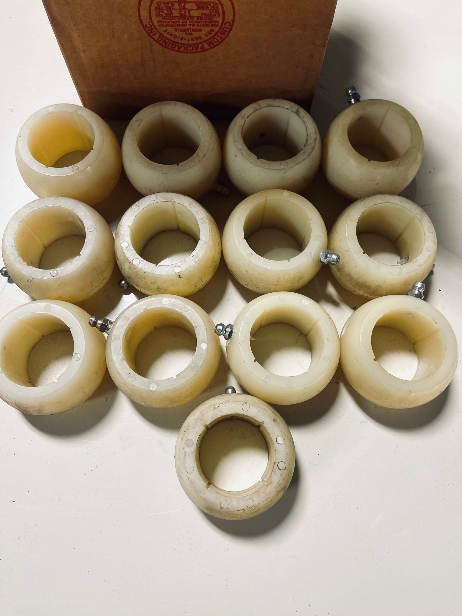 Leland Bushing 03-210 Lot of 13