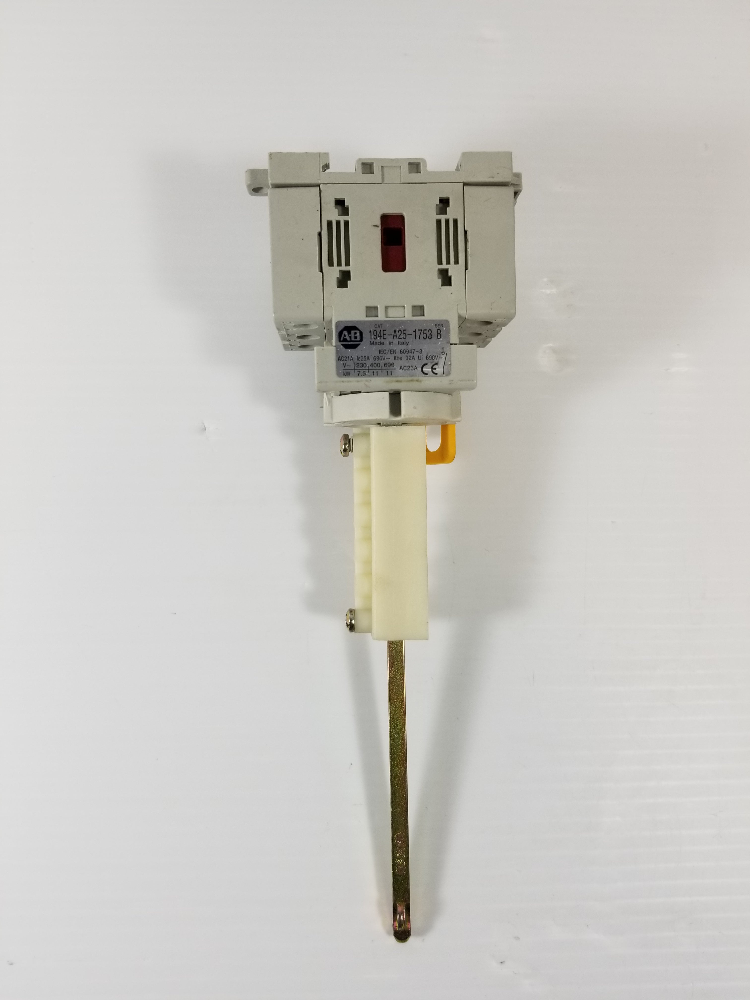 Allen-Bradley 194E-A25-1753/B Disconnect Switch w/Aux Contact 194E-A-P11 Handle