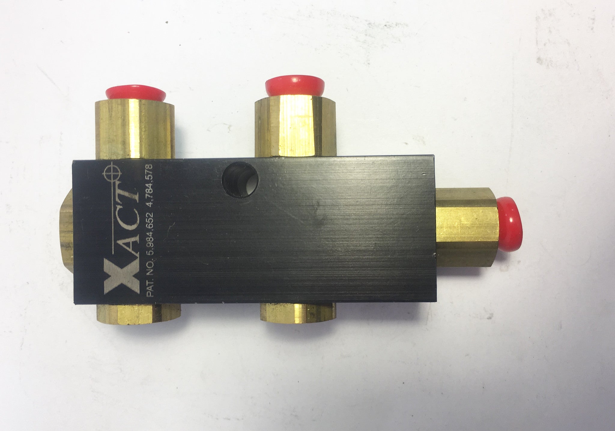 XAct Valve 5.984.652 4.784.578