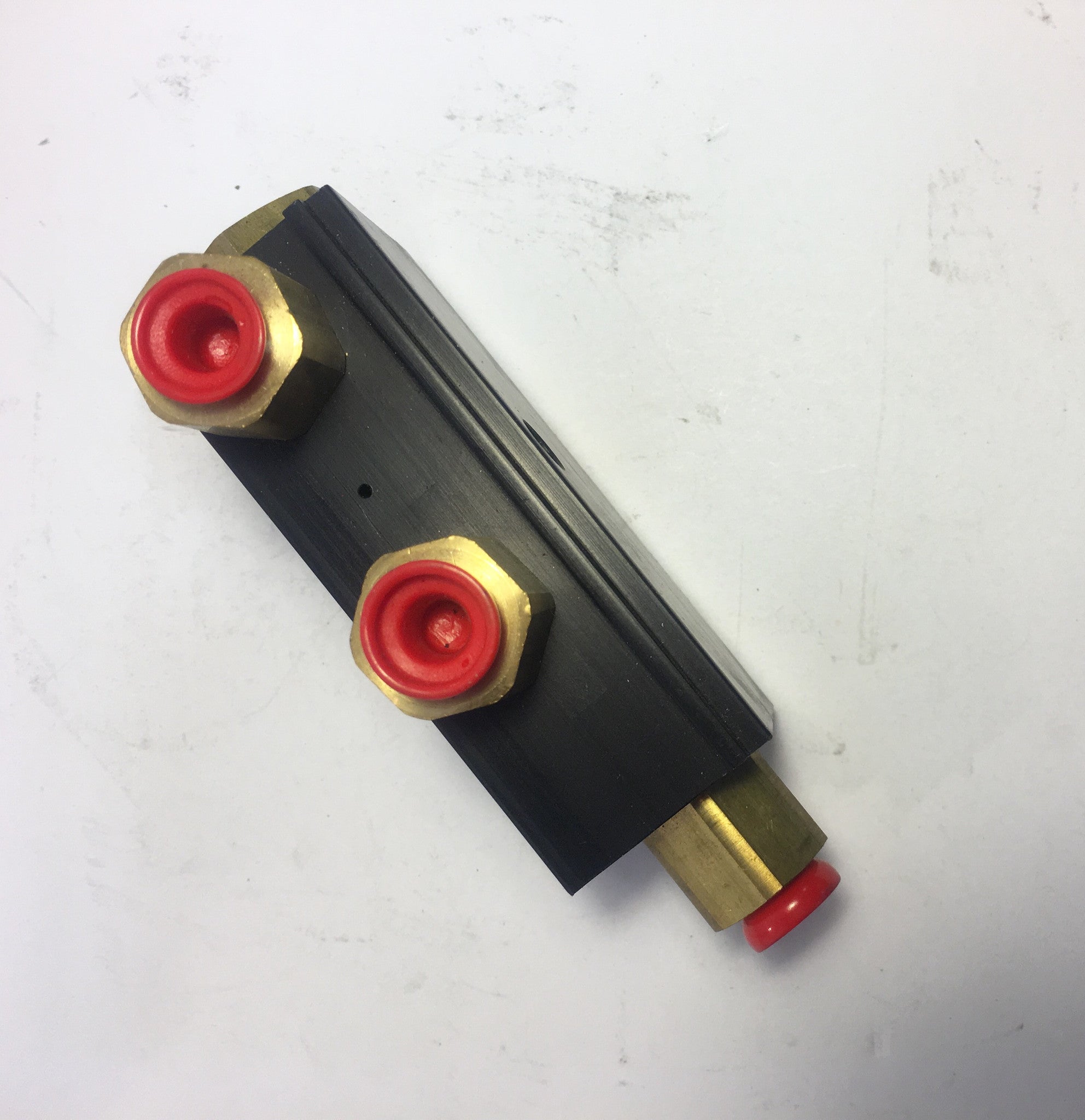 XAct Valve 5.984.652 4.784.578