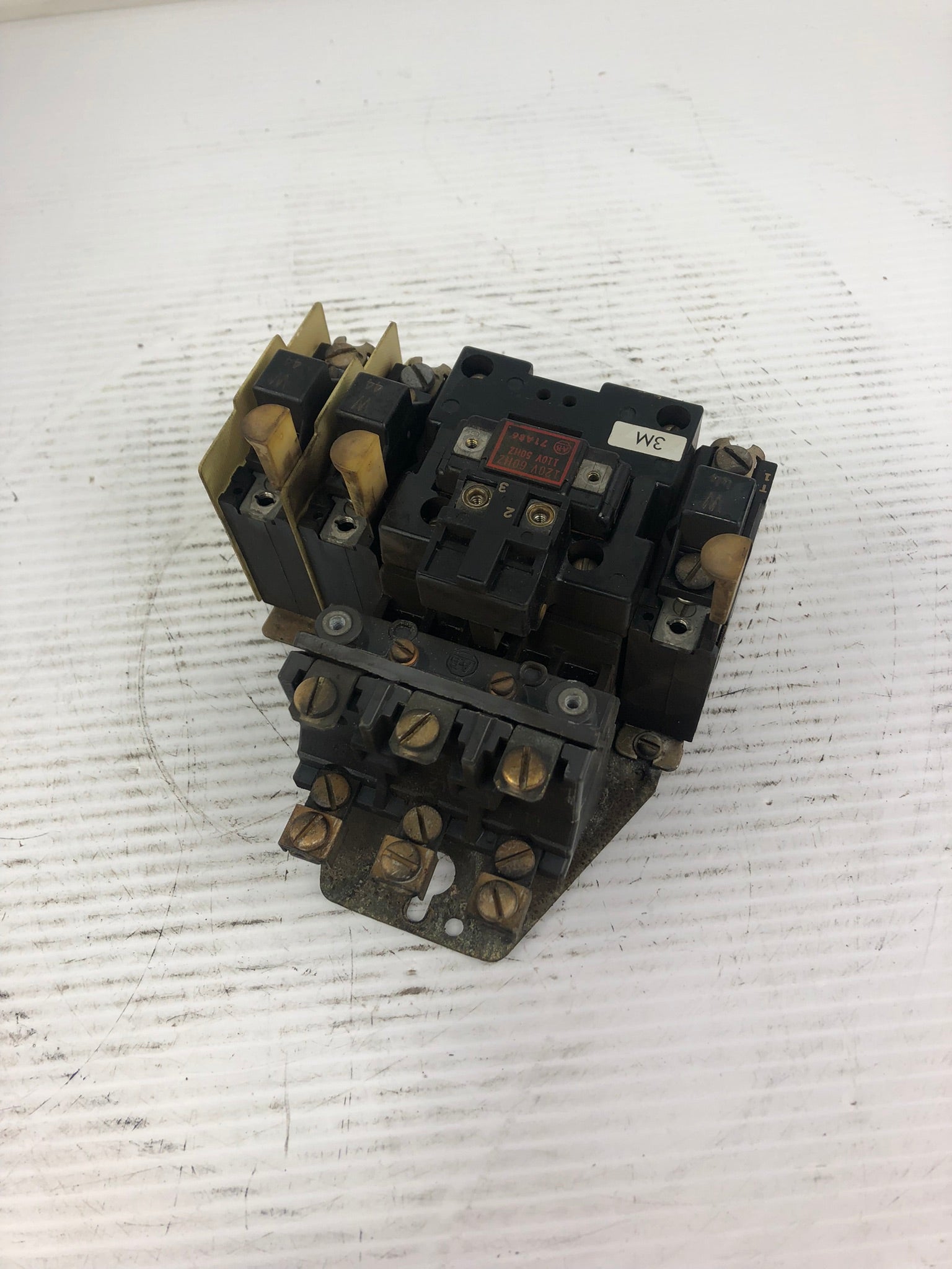Allen Bradley 709-B0D103 Starter Series K Size 1 120V/110V 50/60Hz 71A86 Coil