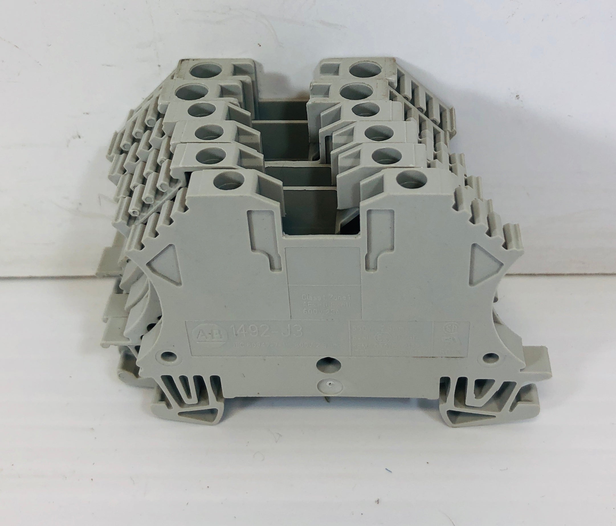 Allen-Bradley 1492-J3 Terminal Block - Lot of 60
