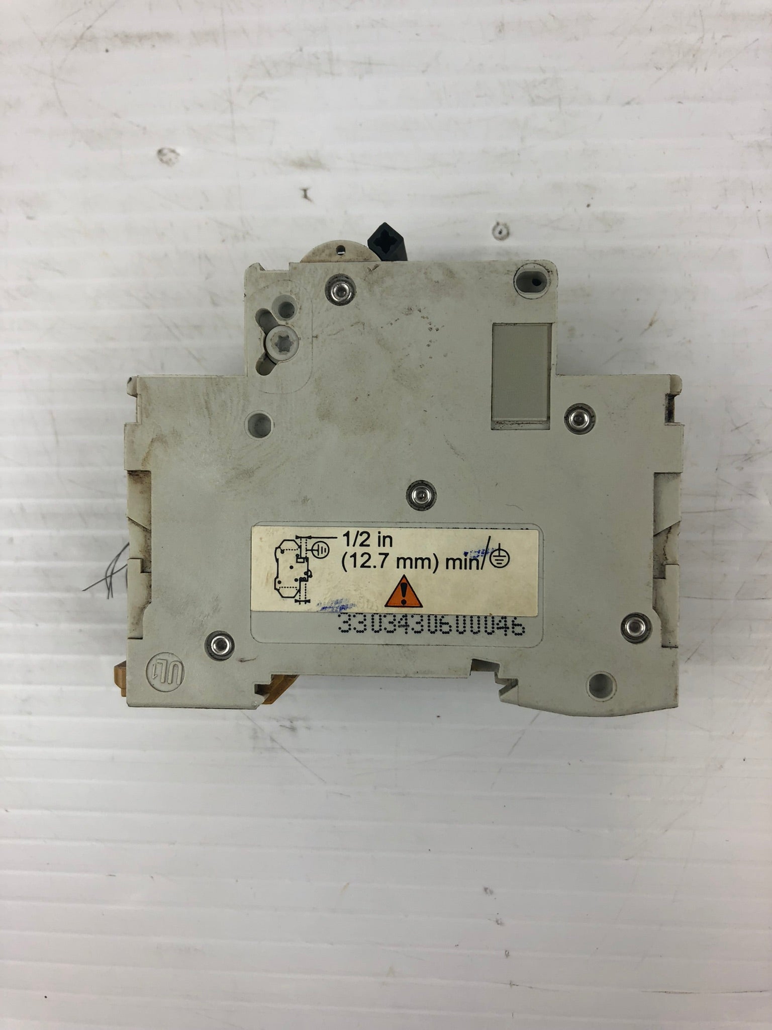 Merlin Gerin C3A 1-Pole Circuit Breaker 240V~60V 60104 Alarm Switch for C60