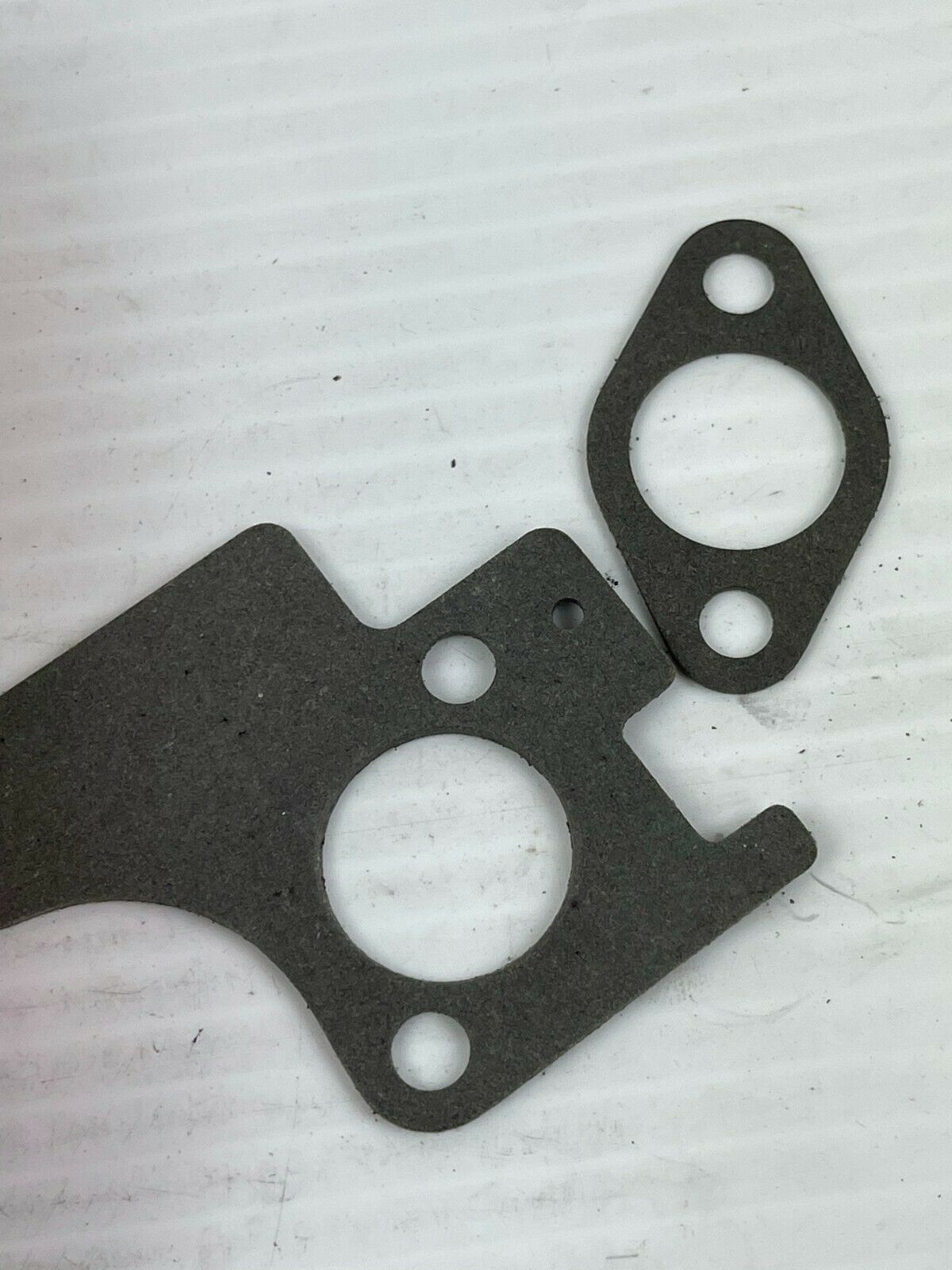 Briggs & Stratton Gasket Set 392854 1891