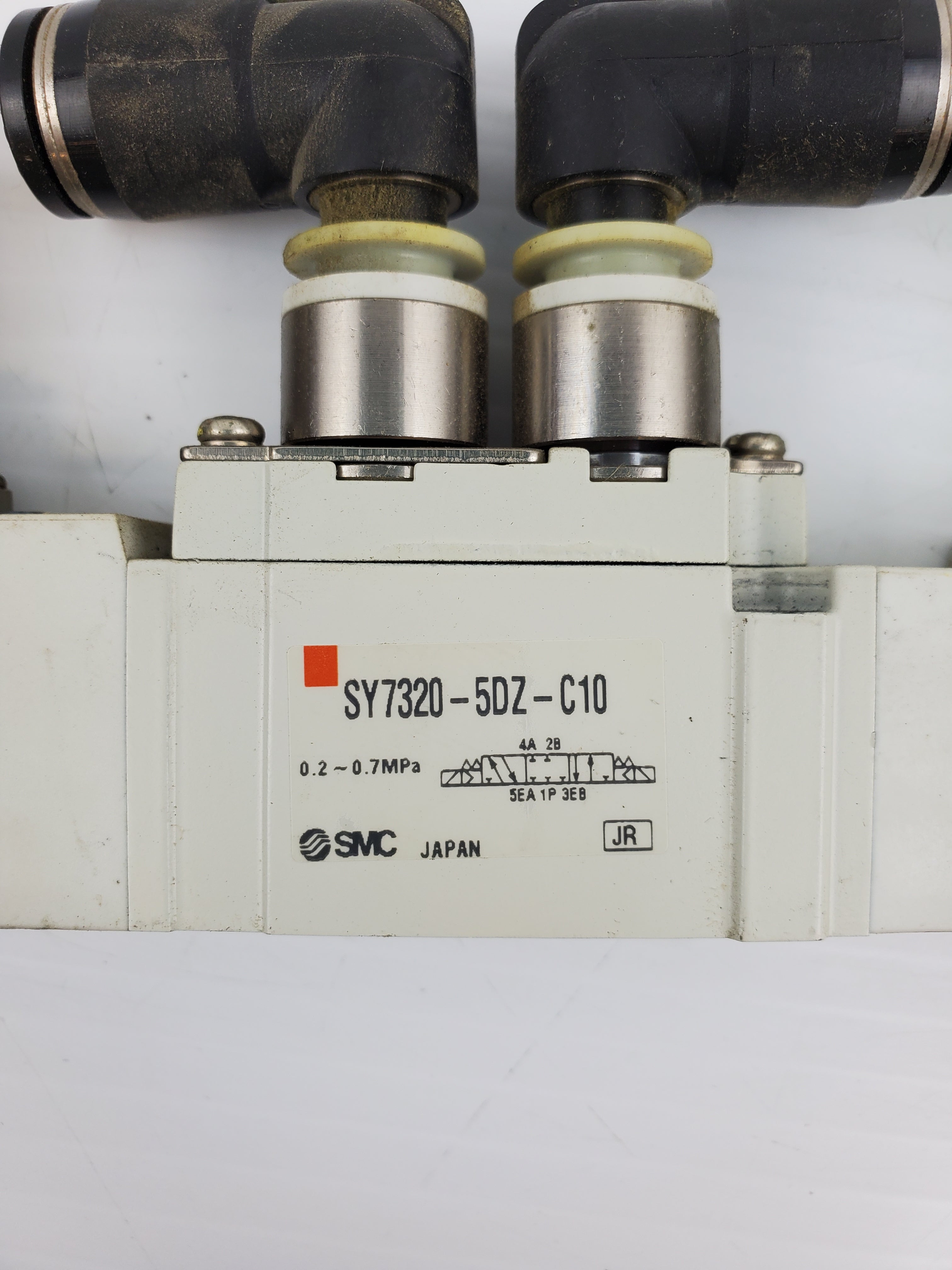 SMC SY7320-5DZ-C10 Solenoid Valve 0.2-0.7MPa
