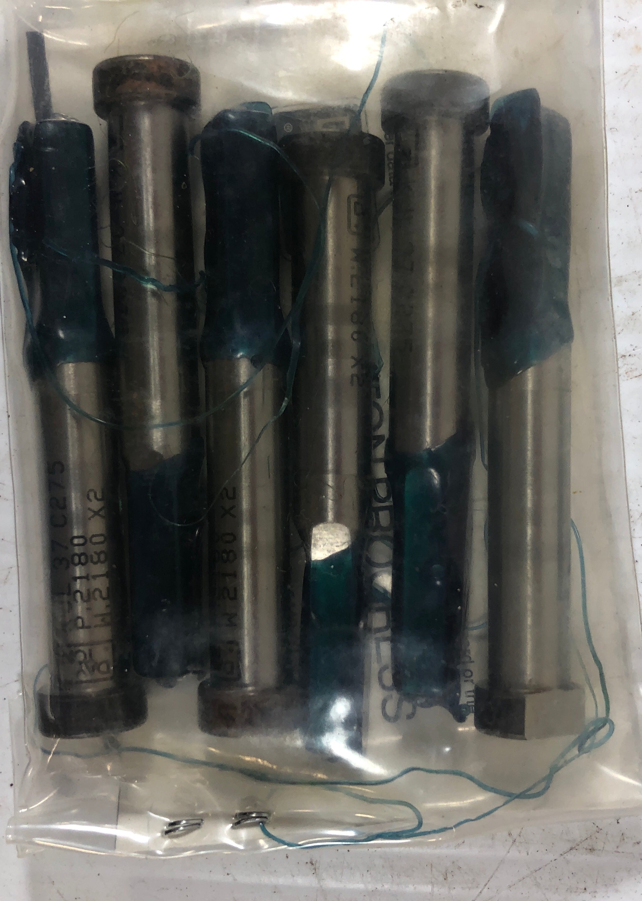 Dayton Versatile Kommercial Press Fit Ball Lock KJL37C275 Box of 6