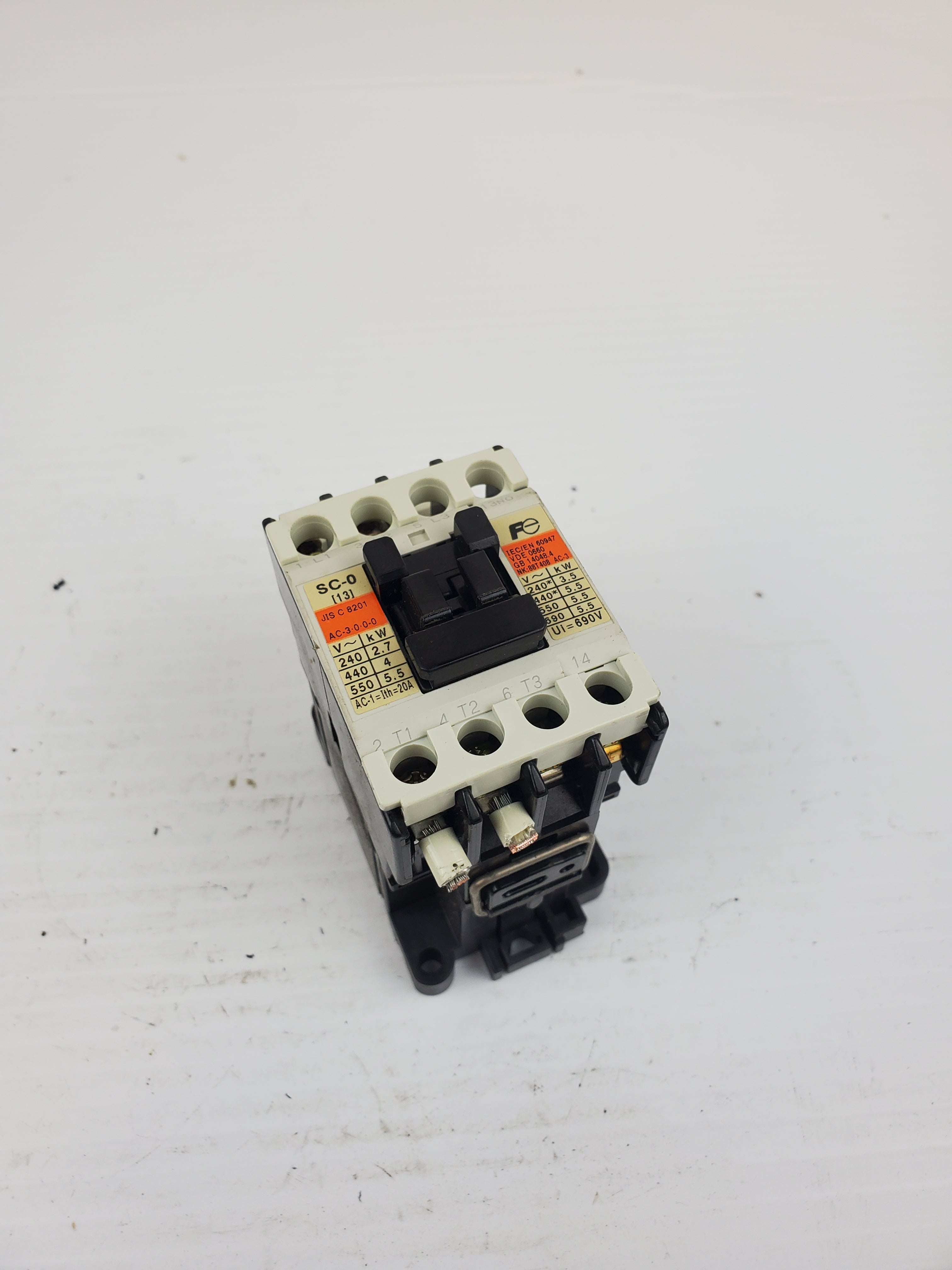 Fuji SC-0 (13) SC13AA Contactor 4NC0F0#10