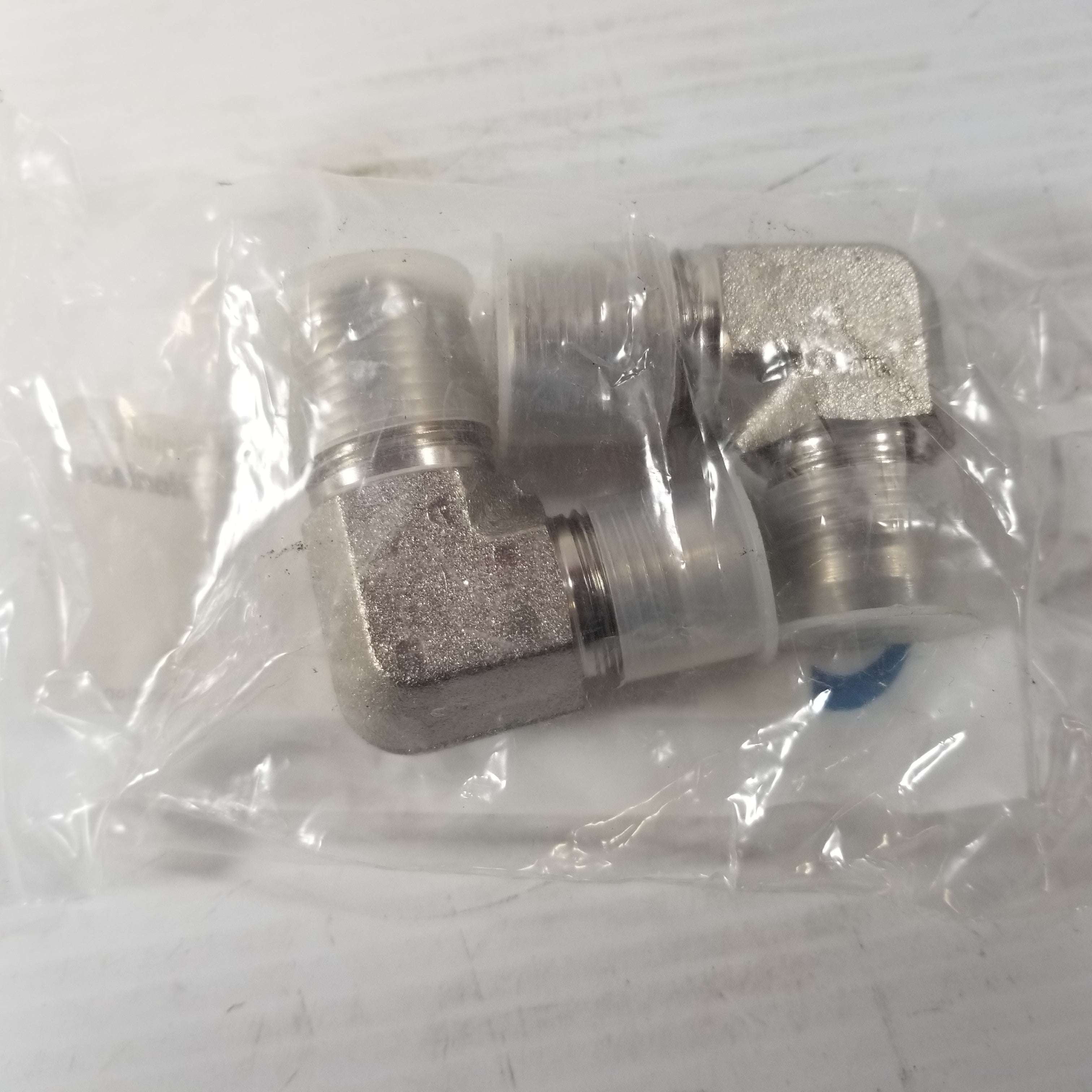 Nordson 972182 90 Degree Fittings