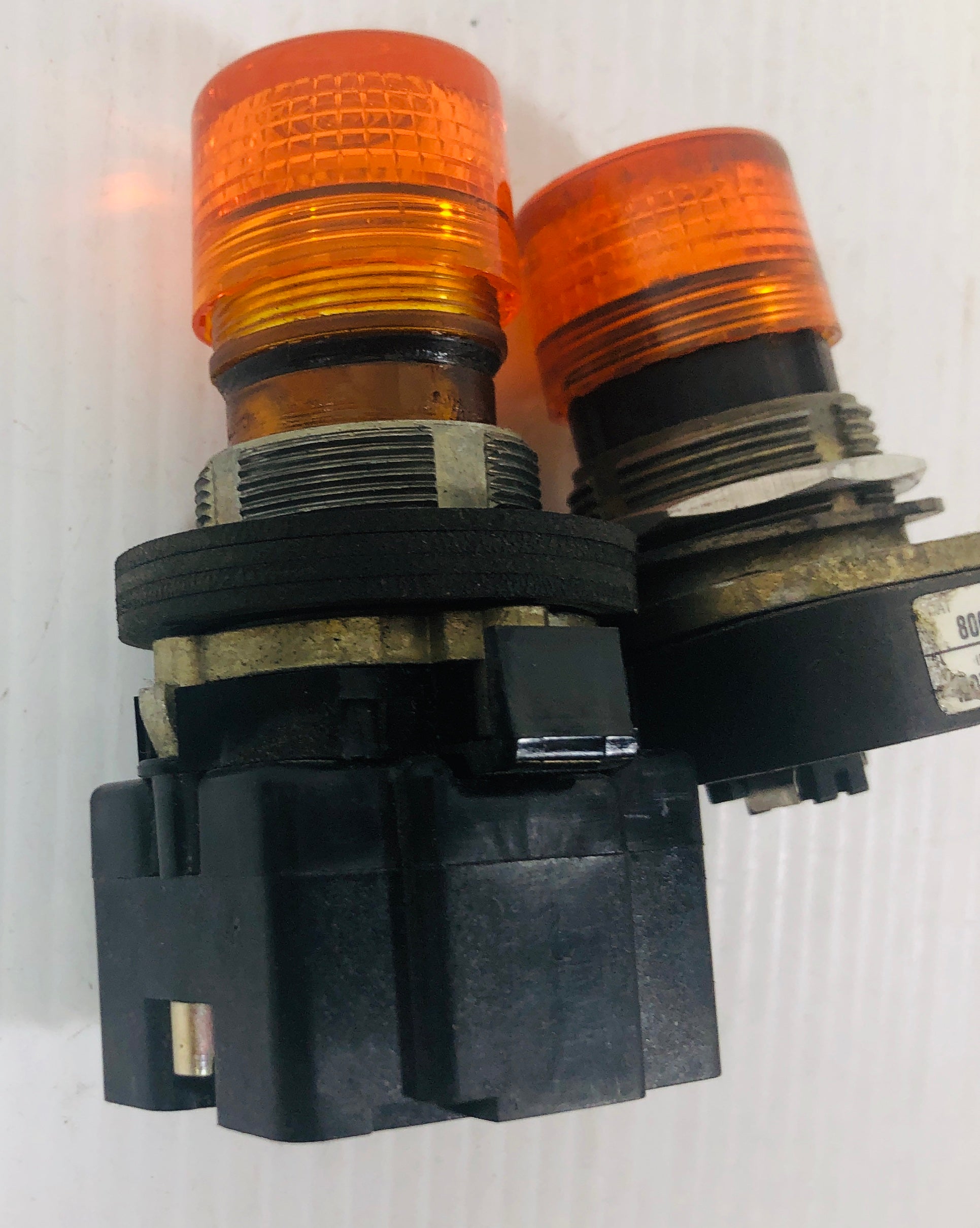 Allen Bradley 800T-PA16 Illuminated Amber Push Button Switch - Lot of 2