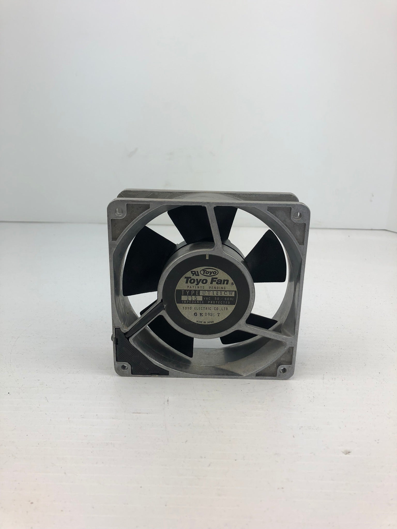 Toyo Fan UT121CW 115 VAC 50/60 Hz