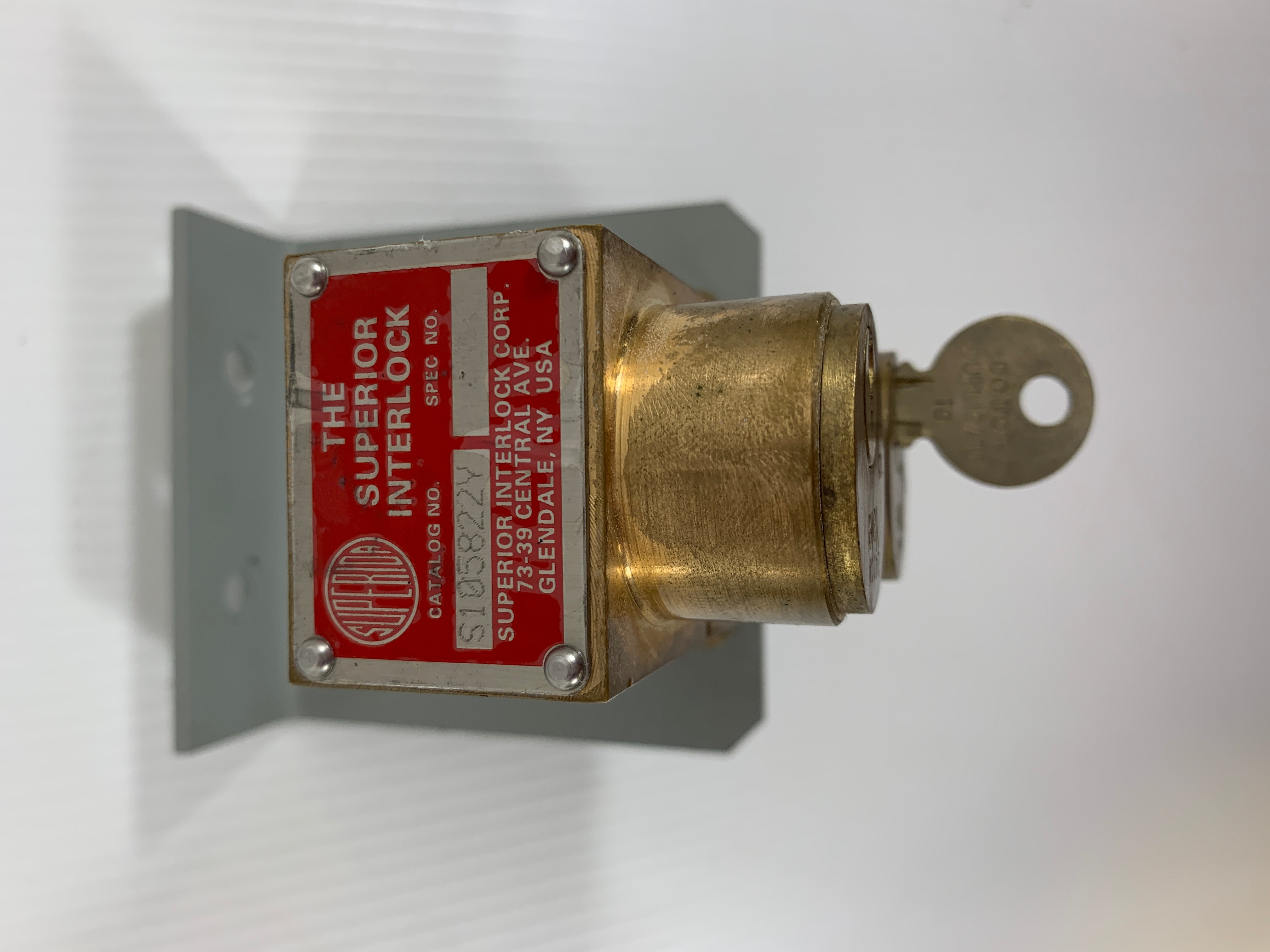 Superior S105822Y Interlock Double Lock with 1 Key