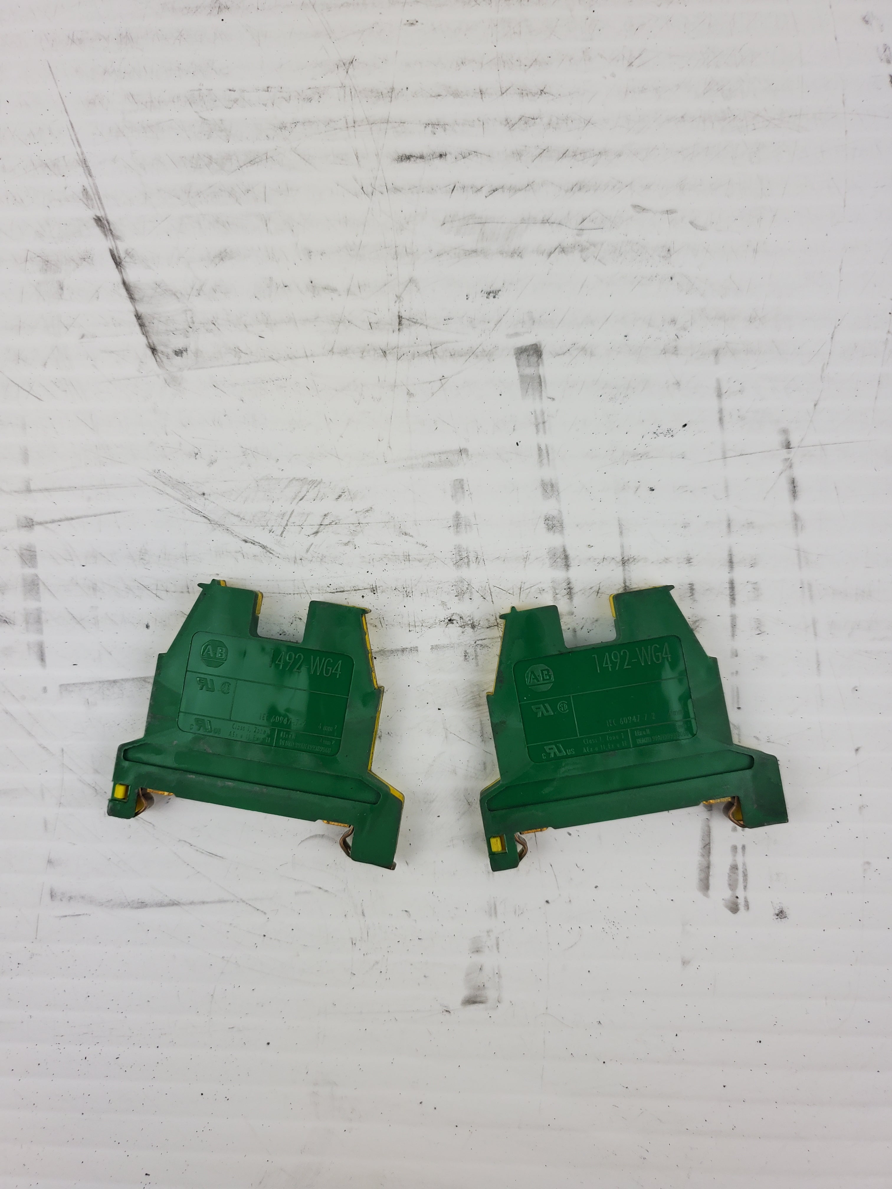 Allen-Bradley 1492-WG4 Terminal Block (Lot of 2)