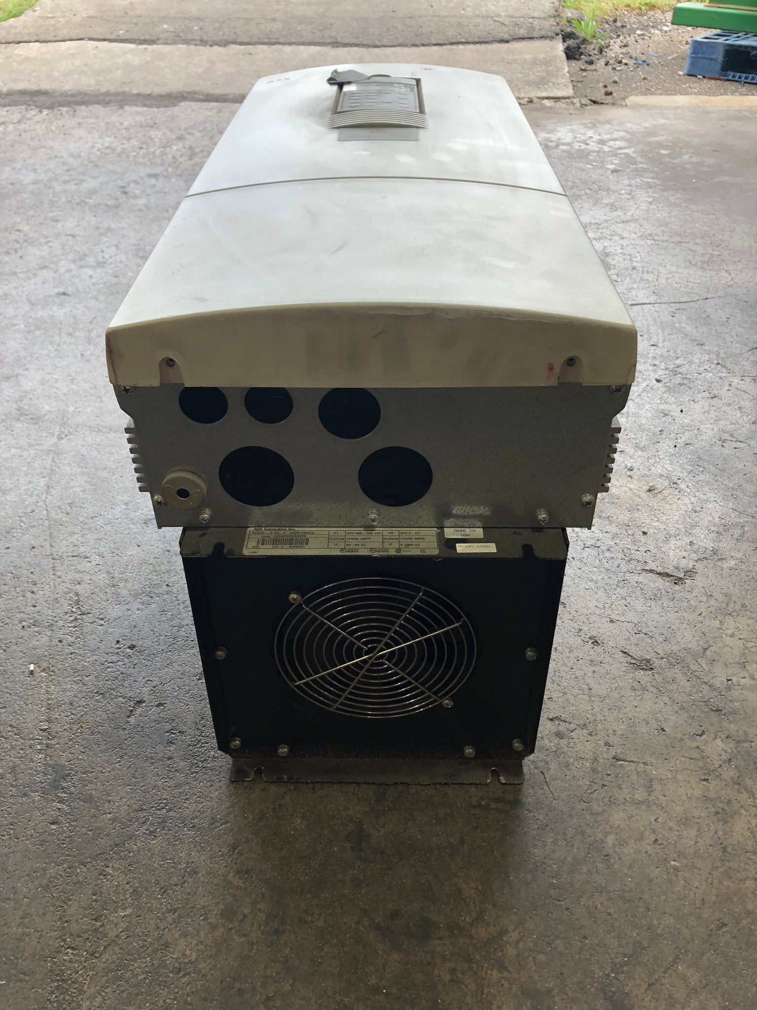 ABB ACS 600 Frequency Converter Drive ACS601-0100-4-000B1200010