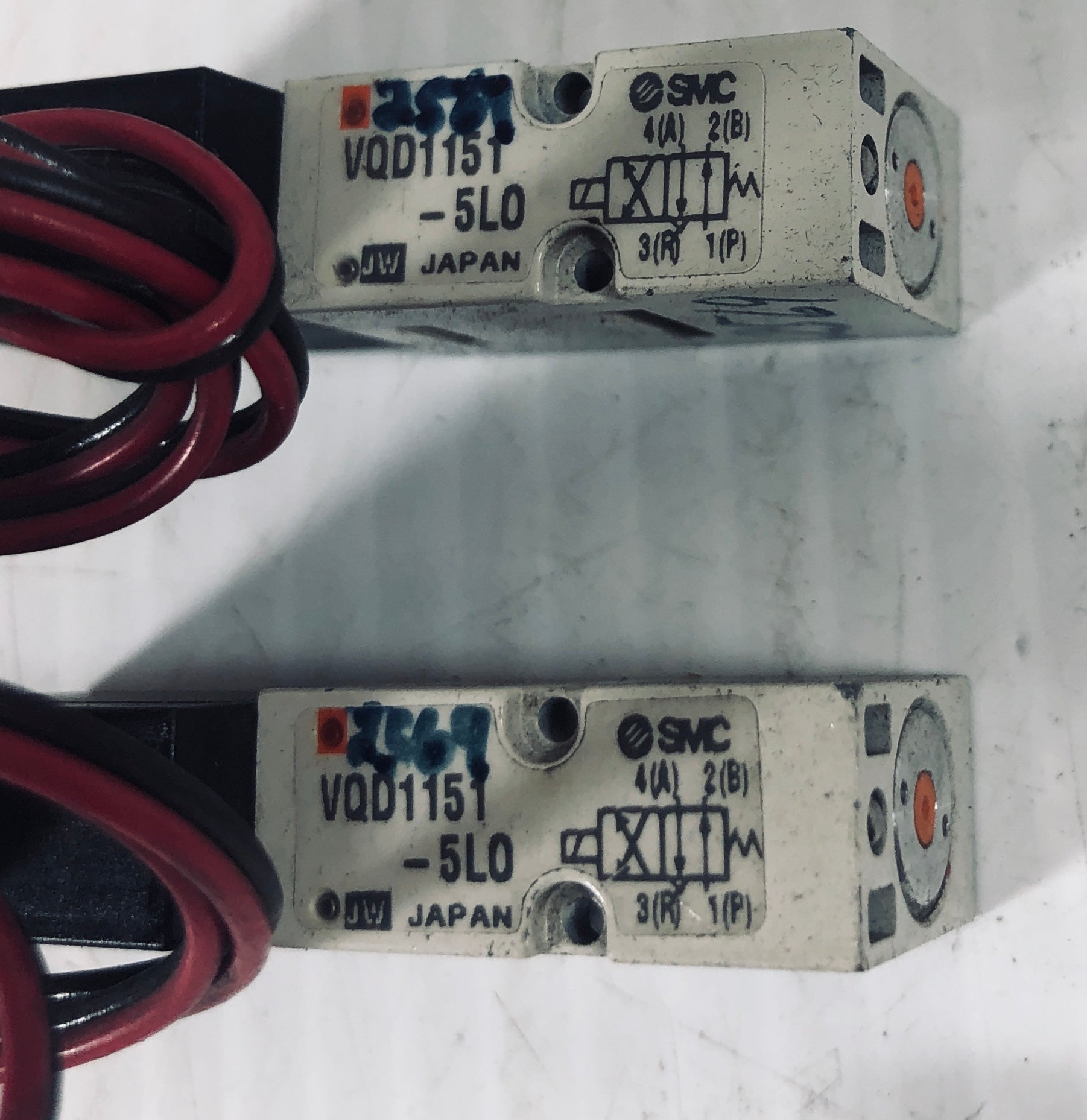 SMC Solenoid Valve VQD1151 (Lot of 7)