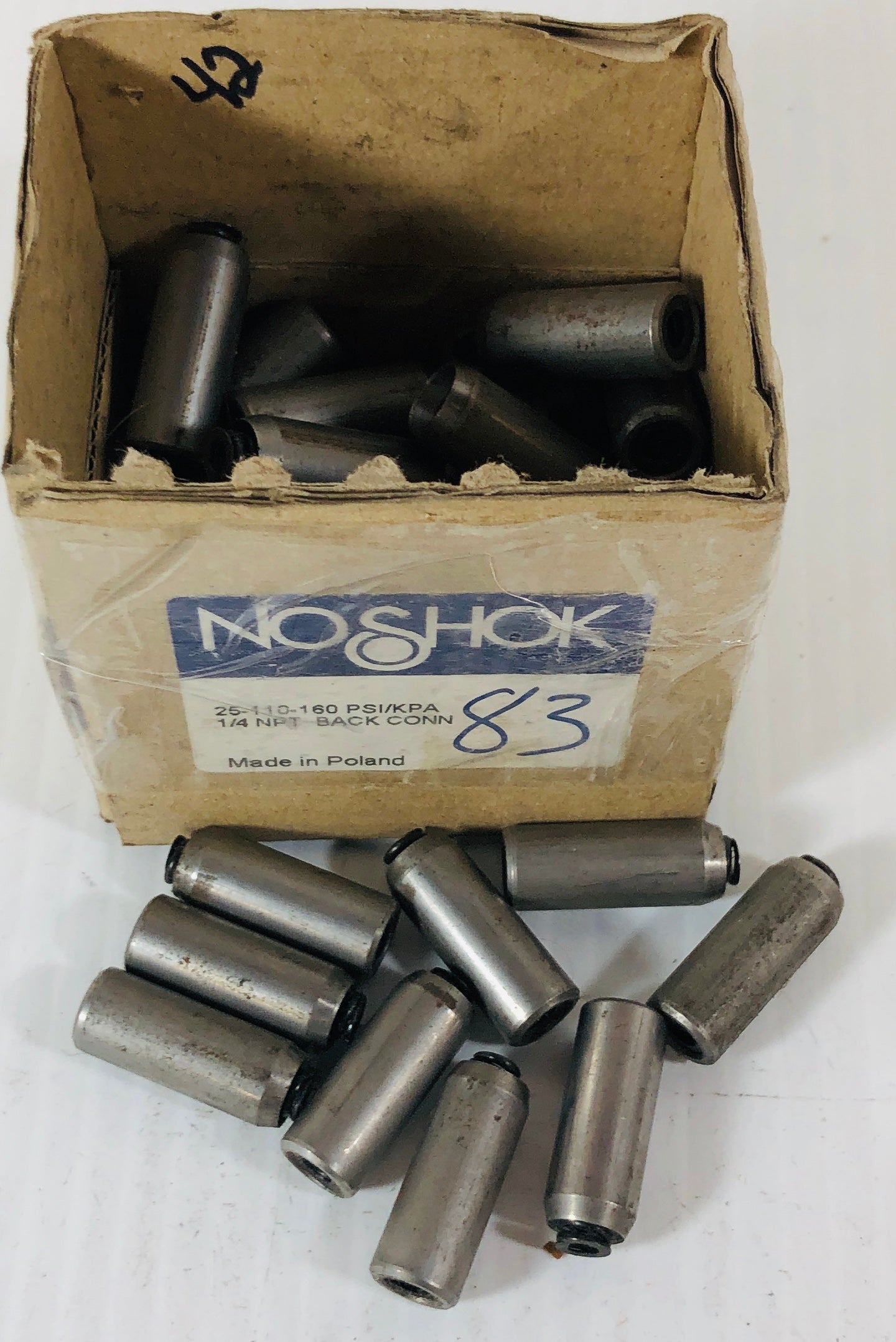 NoShok 25 110-160 PSI/KPA 1/4 NPT Back Connector (Lot of 42)