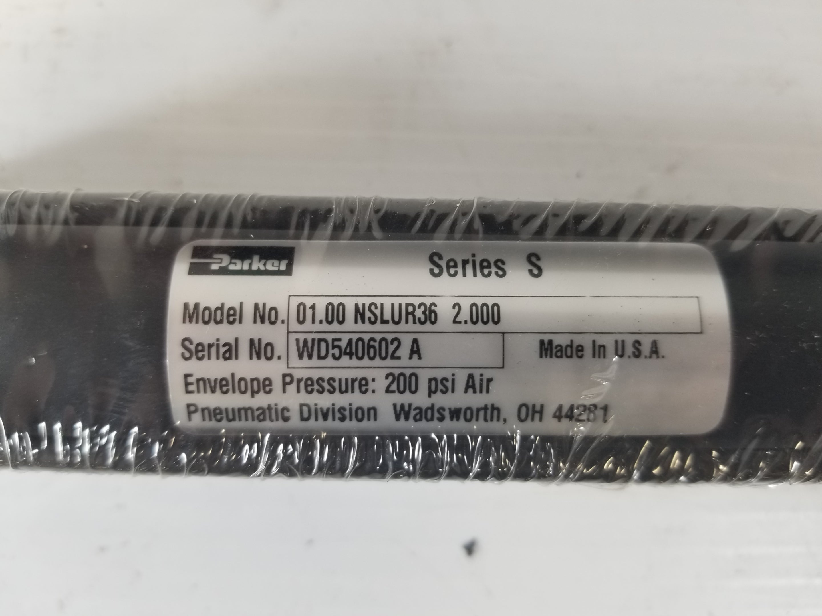 Parker 01.00 NSLUR36 2.000 Series S Pneumatic Cylinder 200 PSI