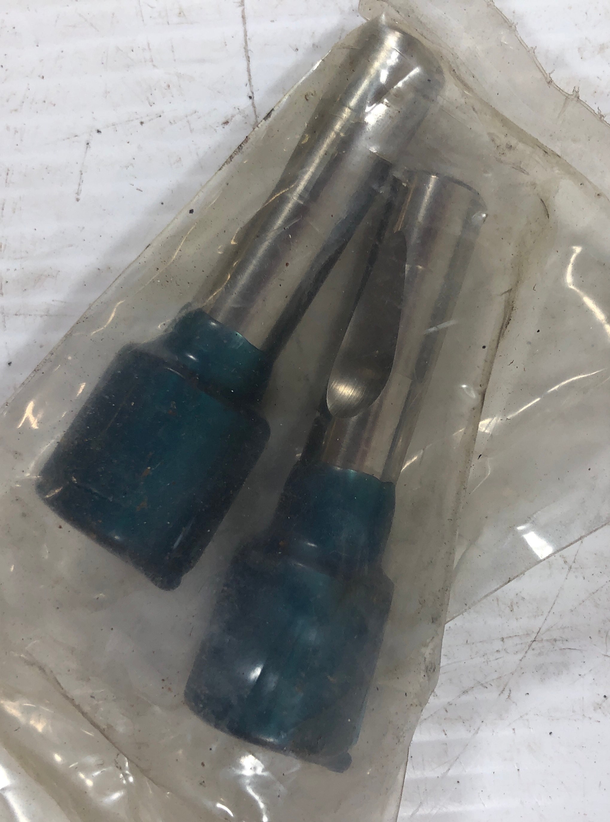 Dayton Versatile Kommercial Press Fit Ball Lock HJX50275 Box of 2