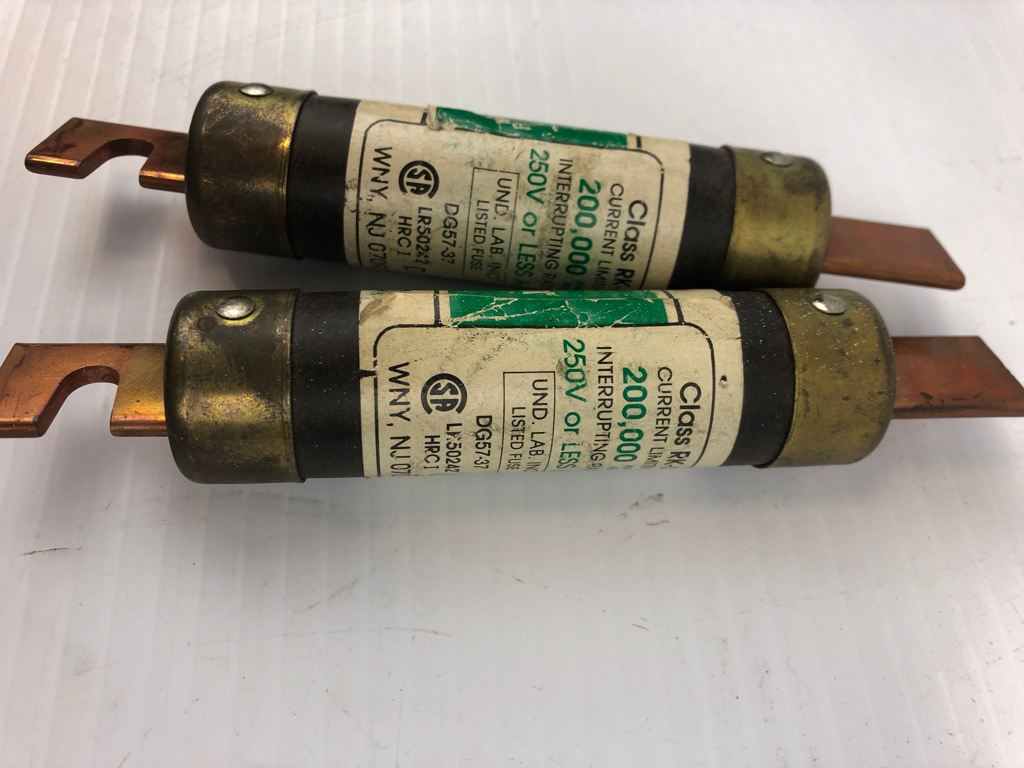 Cefco CRN-R100 Dual Element Time Delay Fuse Class RK-5 DG-57-37 (Lot of 2)