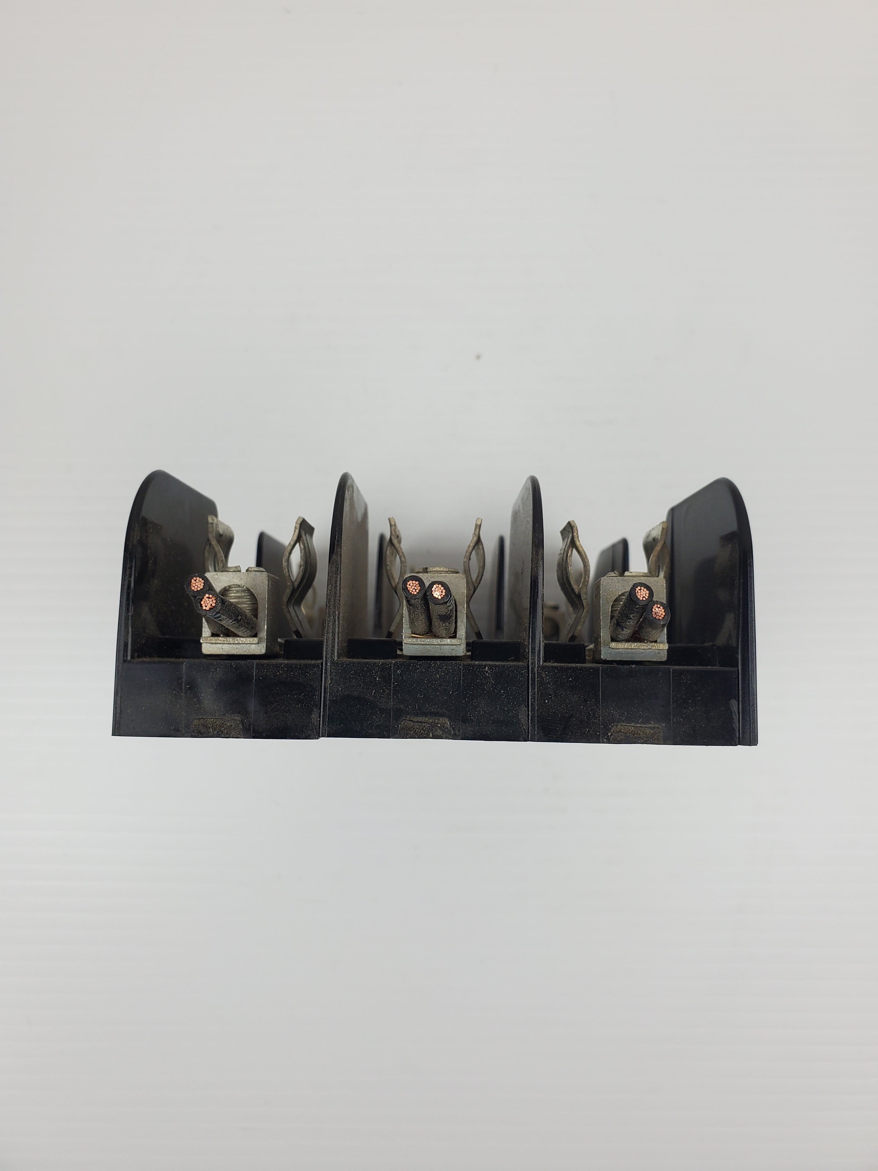 Gould Shawmut 60303 Fuse Block - Holds 3 Fuses 600V 30A