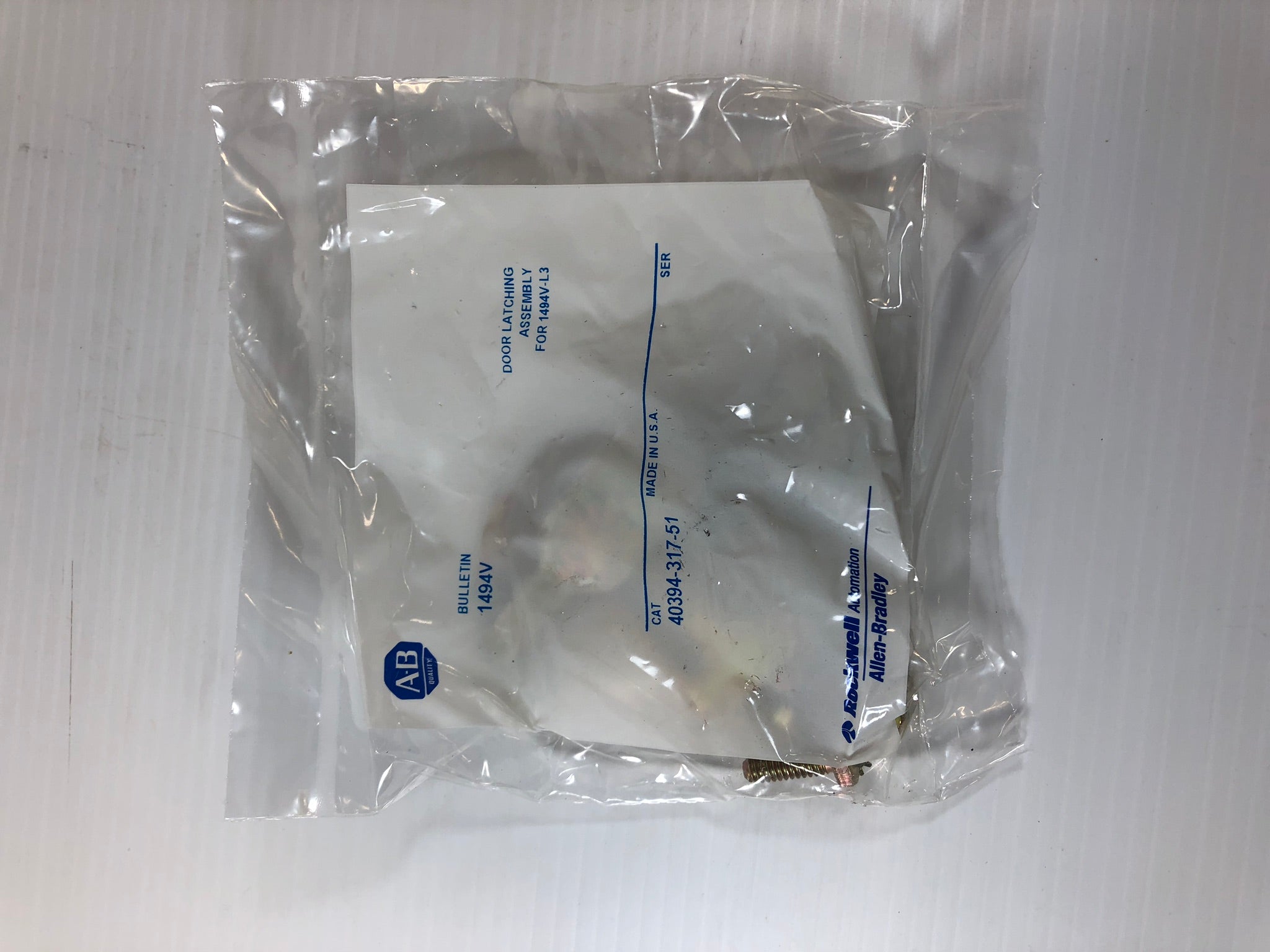 Allen-Bradley 1494V-L3 Door Hardware Kit Right Hand Top, Bottom Side Latching