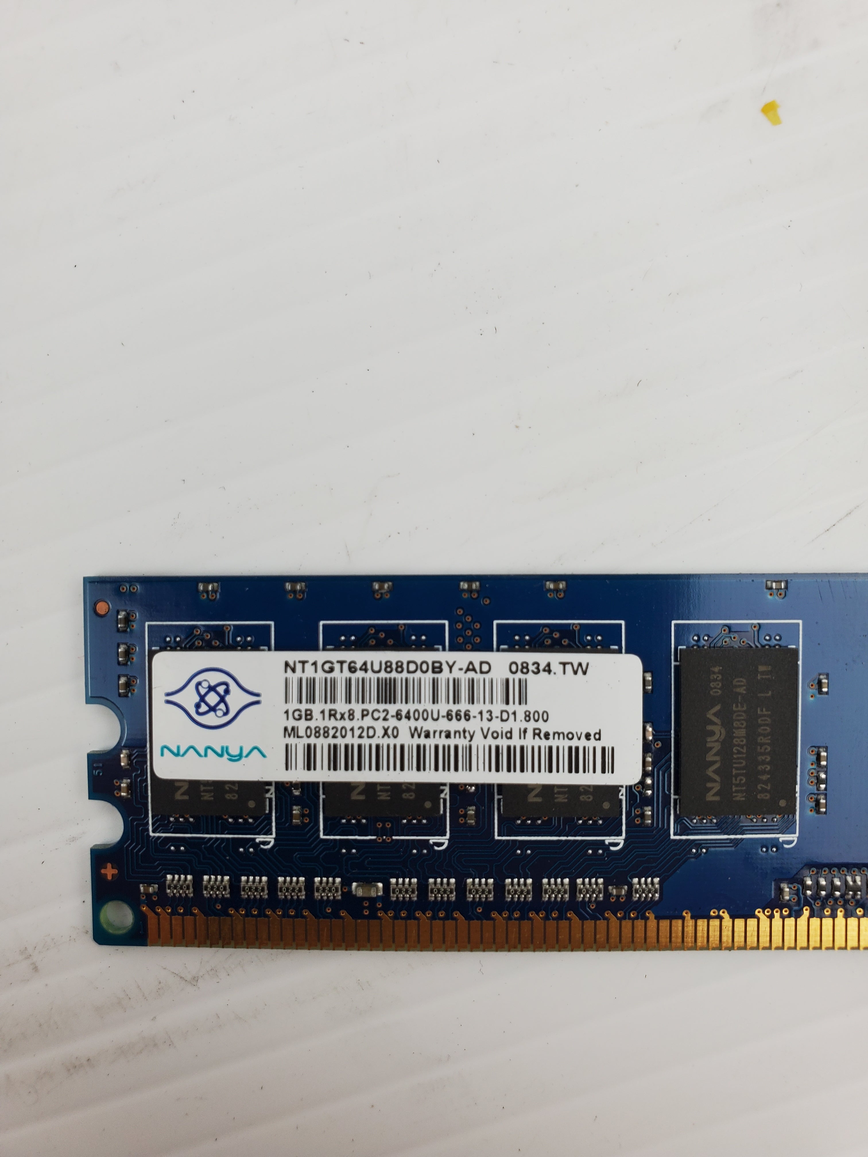 HP 404574-888 Memory Board NANYA NT1GT64U88D0BY-AD 0834.TW