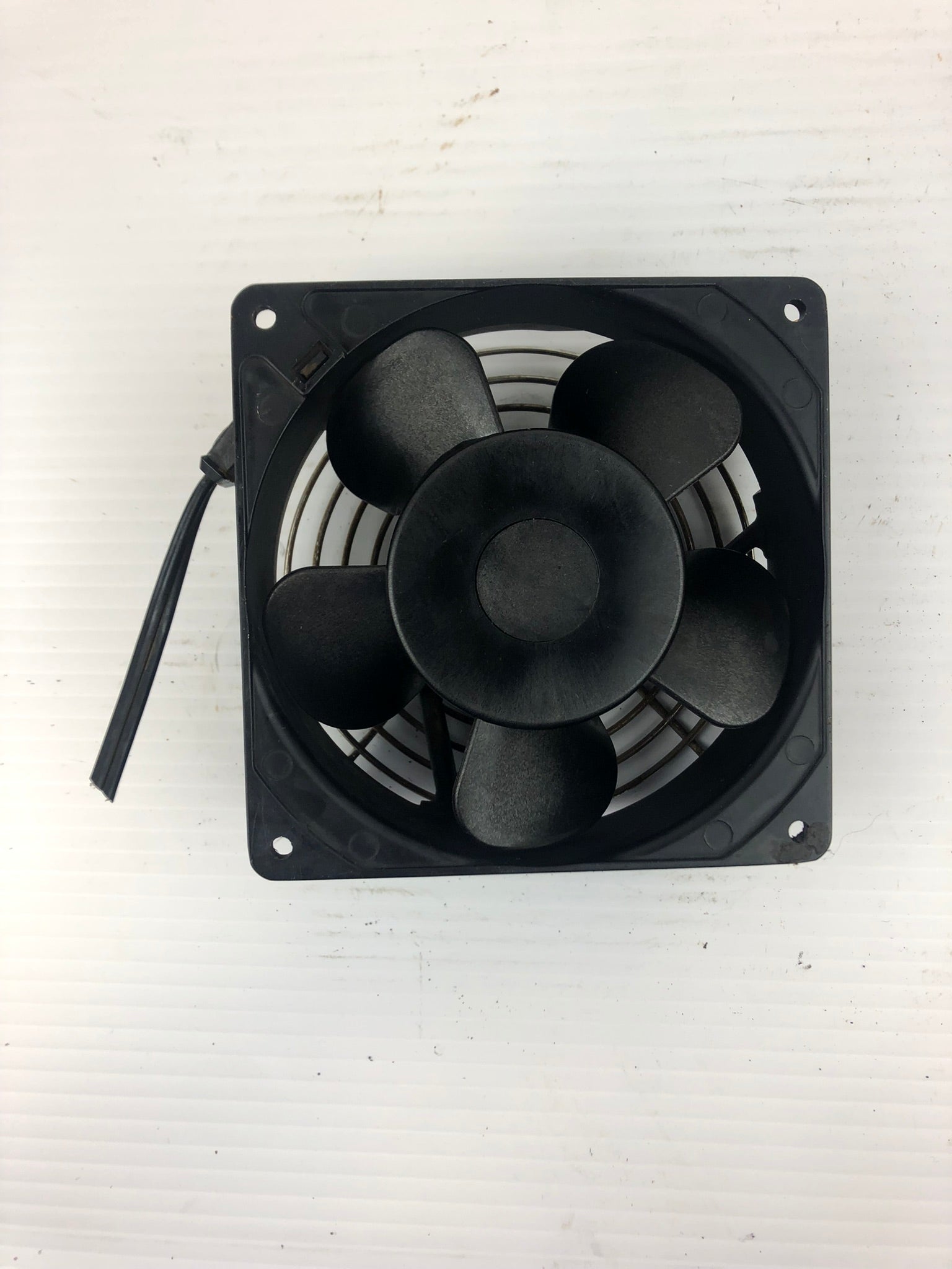 NMB-MAT 4715MS-22T-B50-B00 Machine Cooling Fan 220VAC 1 Ph 50/60 Hz 14/13 Watt