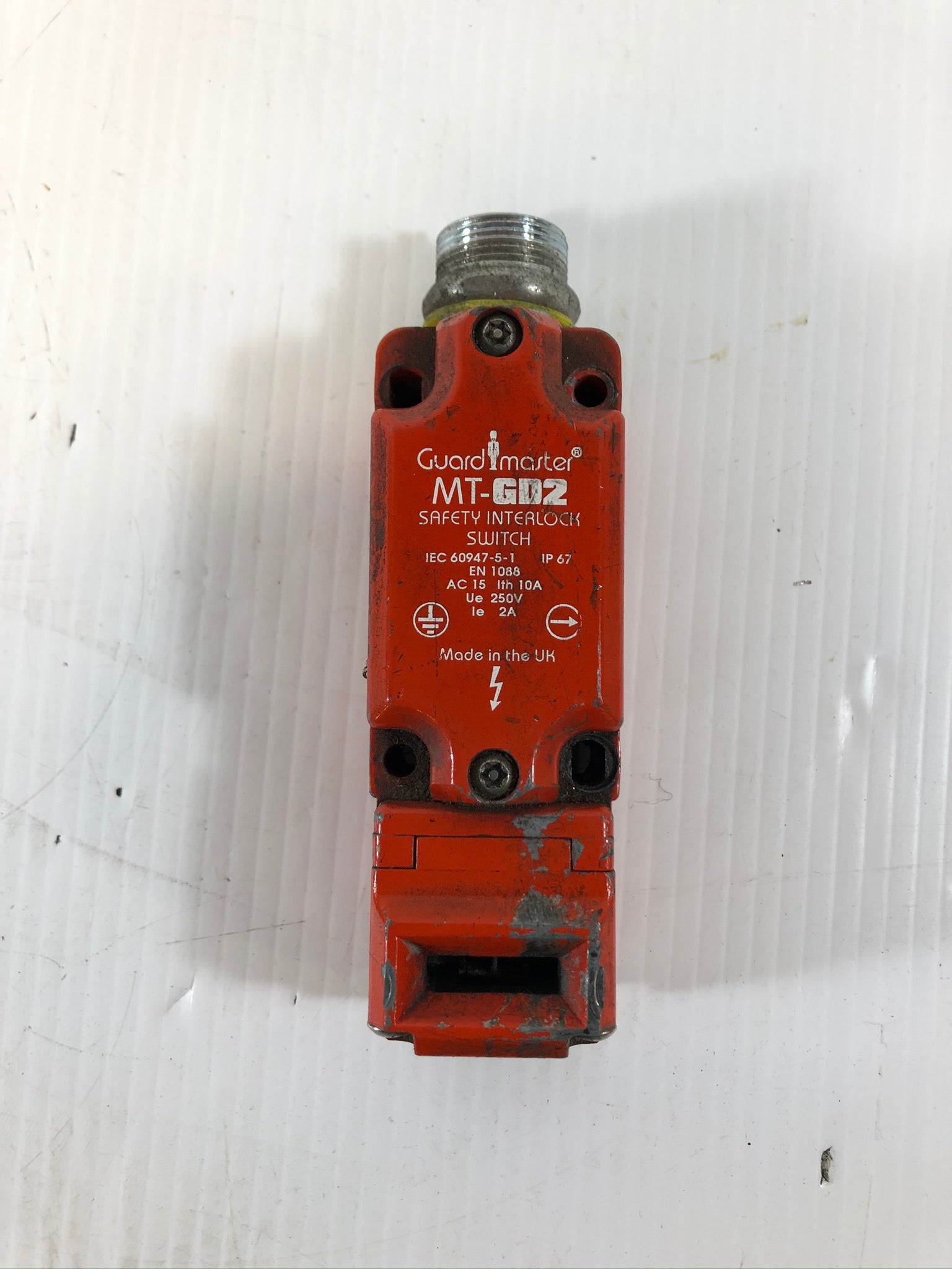 Allen-Bradley 440K-MT55022 Guardmaster MT-GD2 Safety Interlock Switch