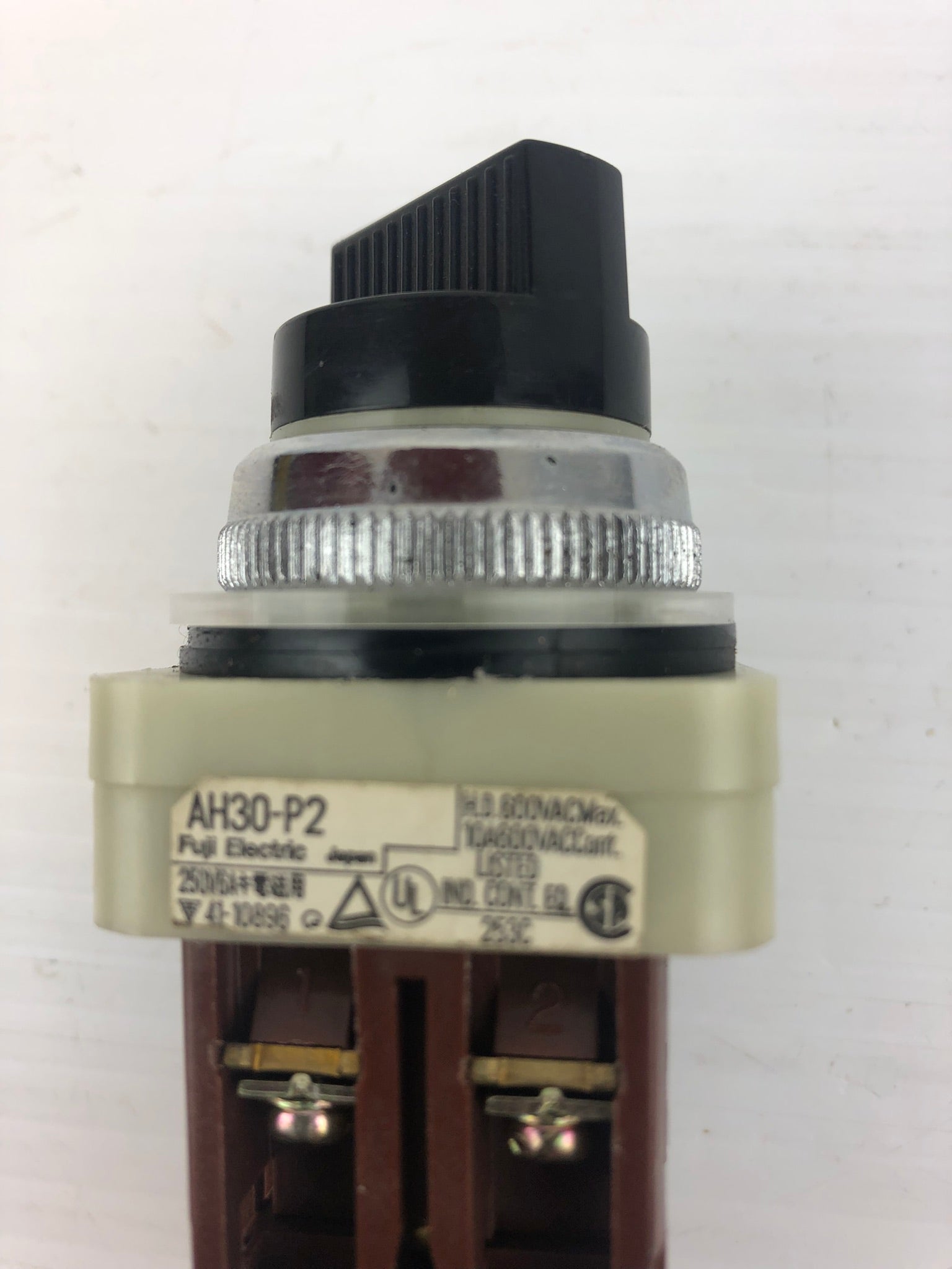 Fuji Electric AH30-P2 On/Off Command Switch Black 600VAC