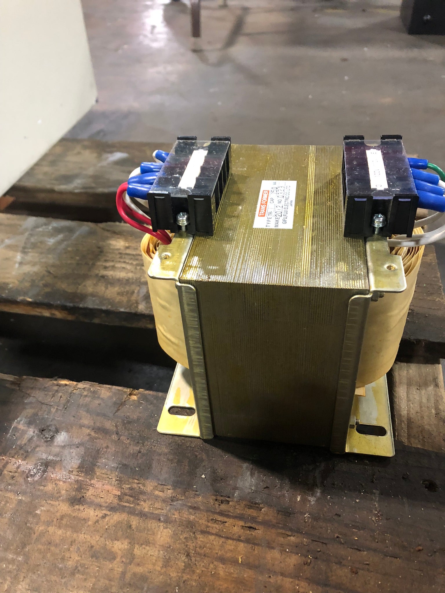 Fuji Electric TR-1 Transformer 750VA Capacity 0323
