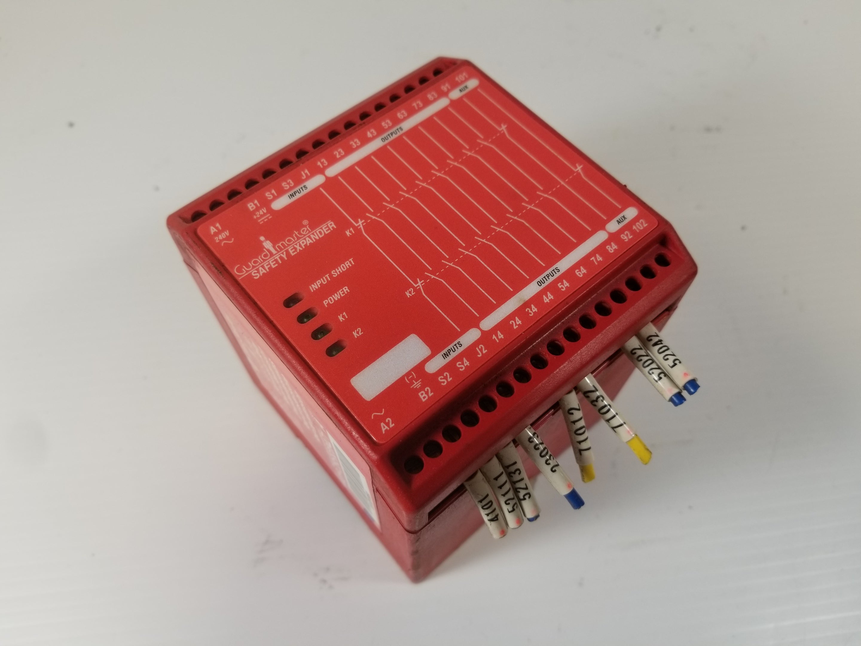 Allen-Bradley 440R-ZBE820AZ1 GuardMaster Expansion Relay