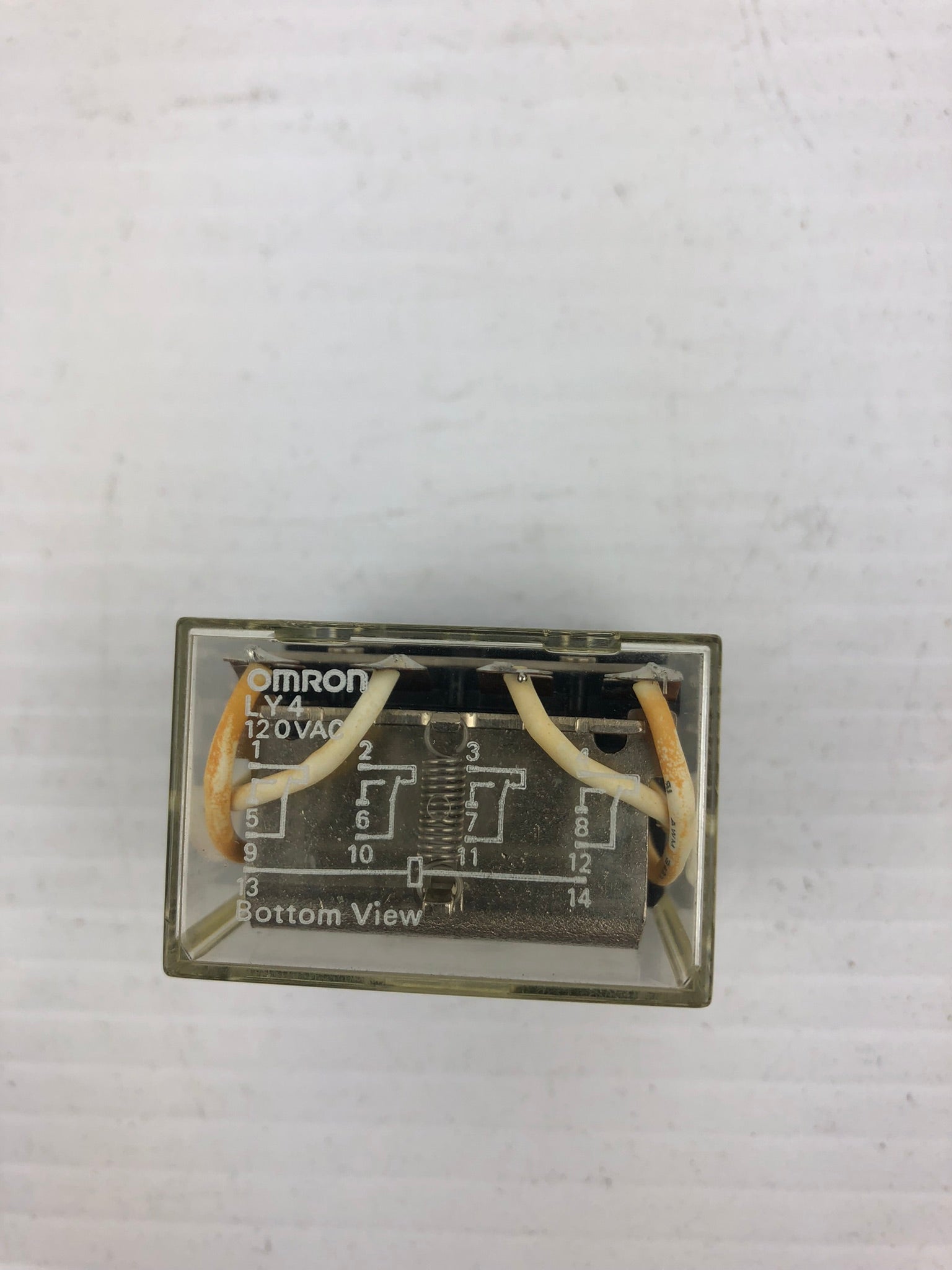 OMRON LY4 Relay 120 VAC