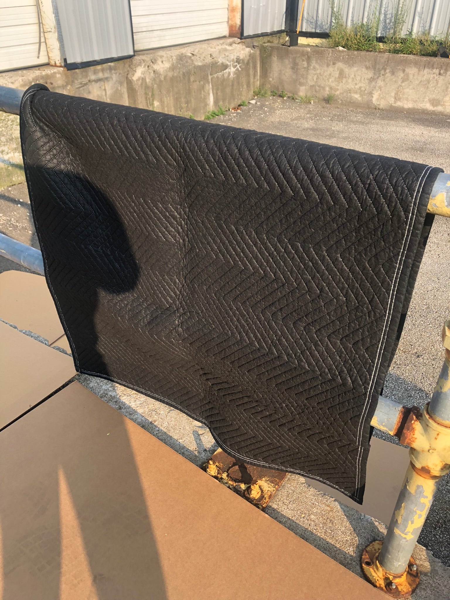 Moving Blanket ~71" X 39" Black and Blue Heavy Duty Shipping Packing Furniture