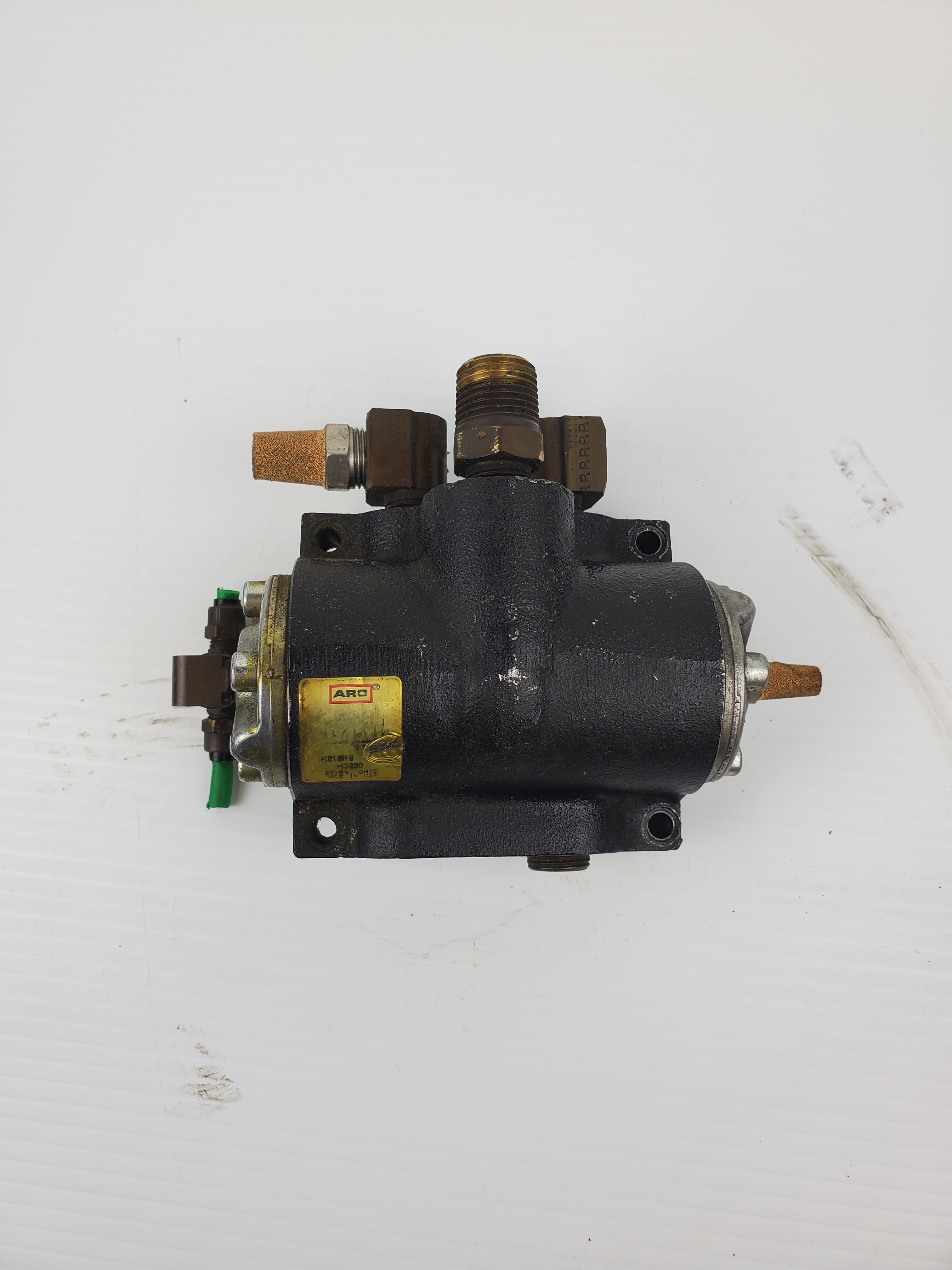 ARO K213PS Manual Air Control Valve H0230