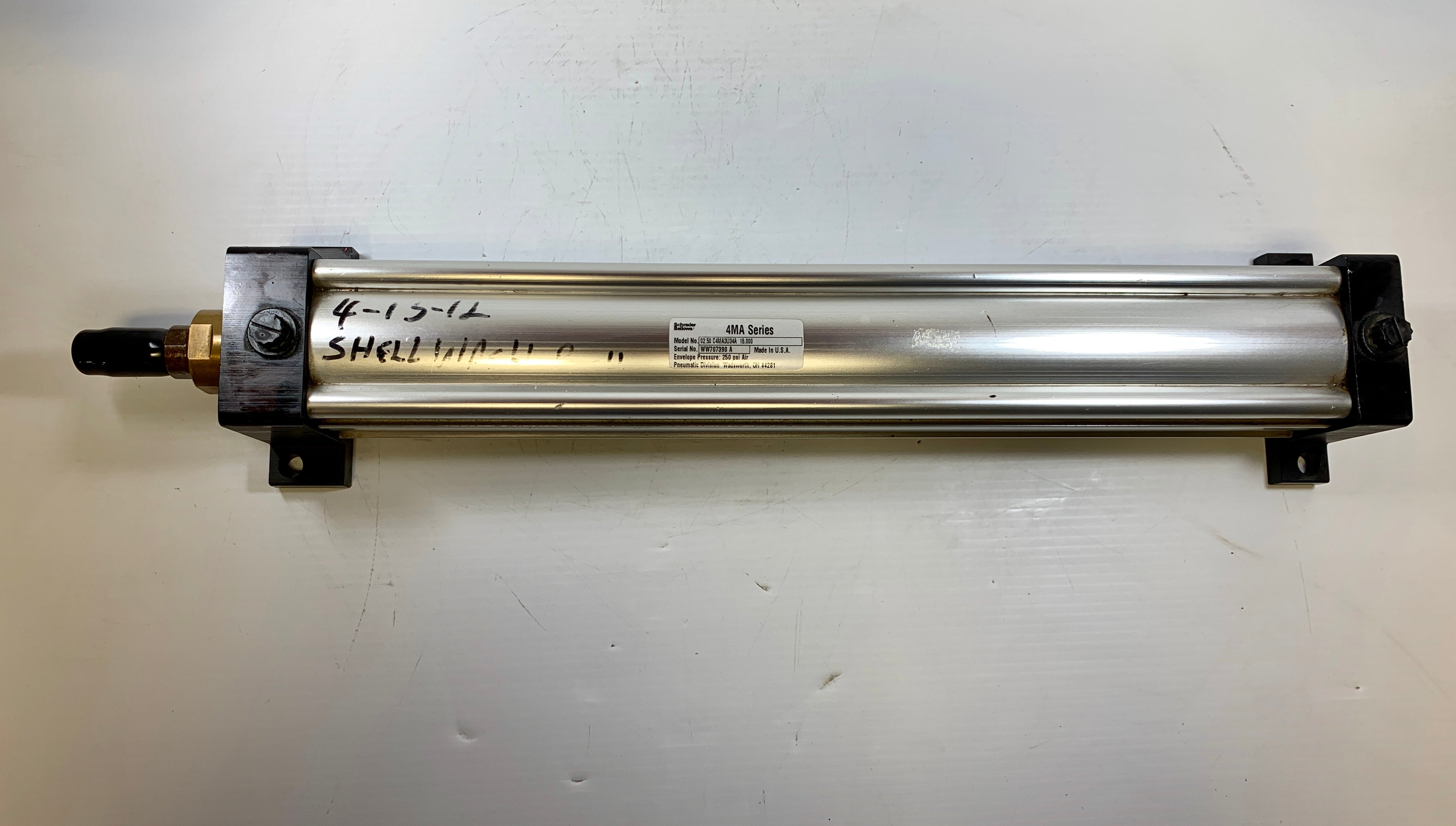 Schrader Bellows Pneumatic Cylinder C4MA3U34A 250PSI